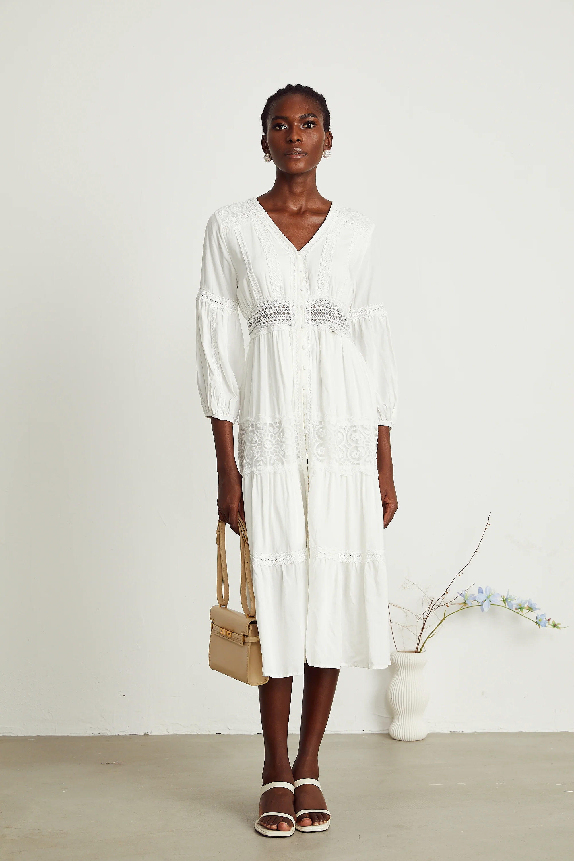 Geneviève lace floral-embroidered midi dress