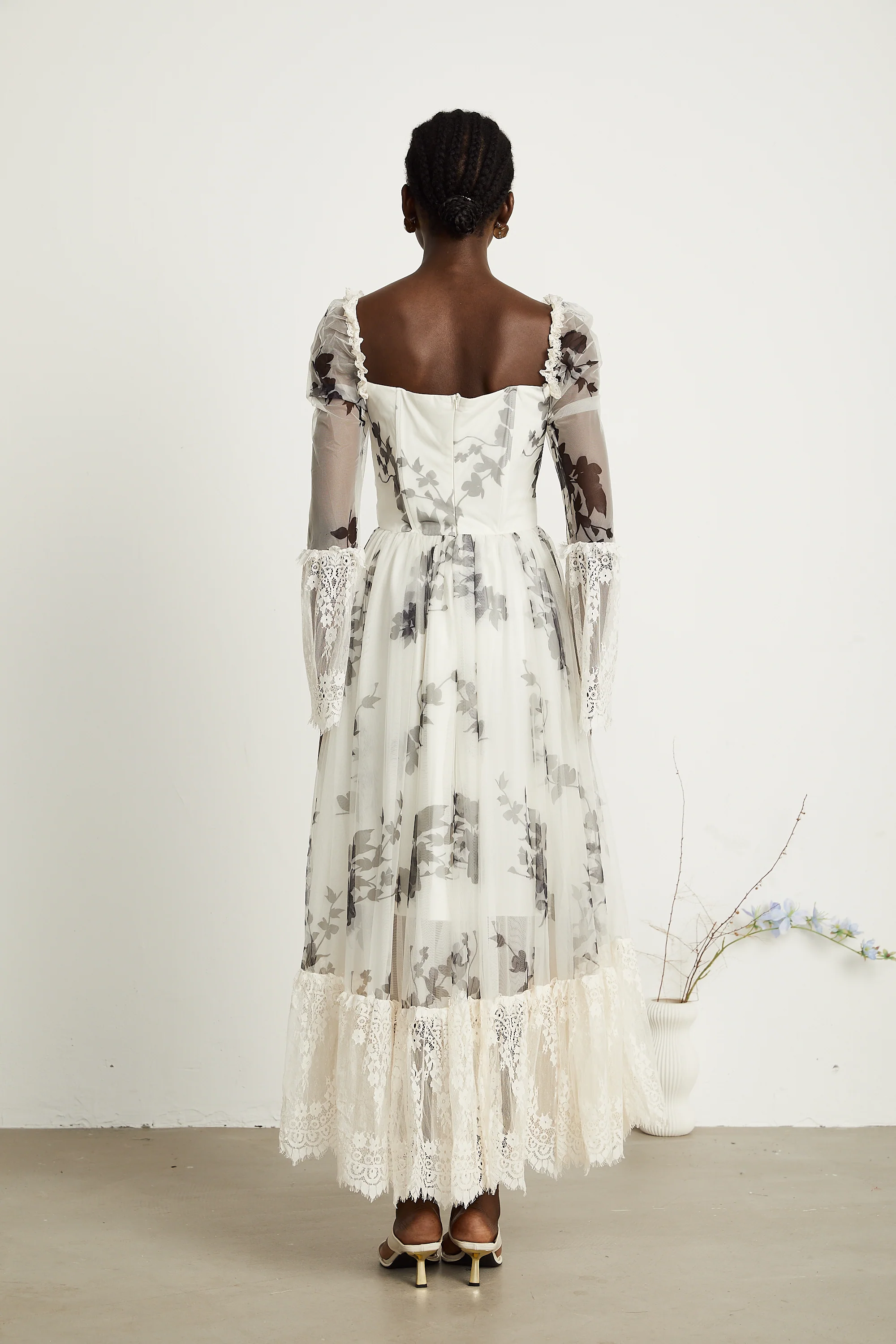 Théa bell-sleeve floral lace-panelled maxi dress