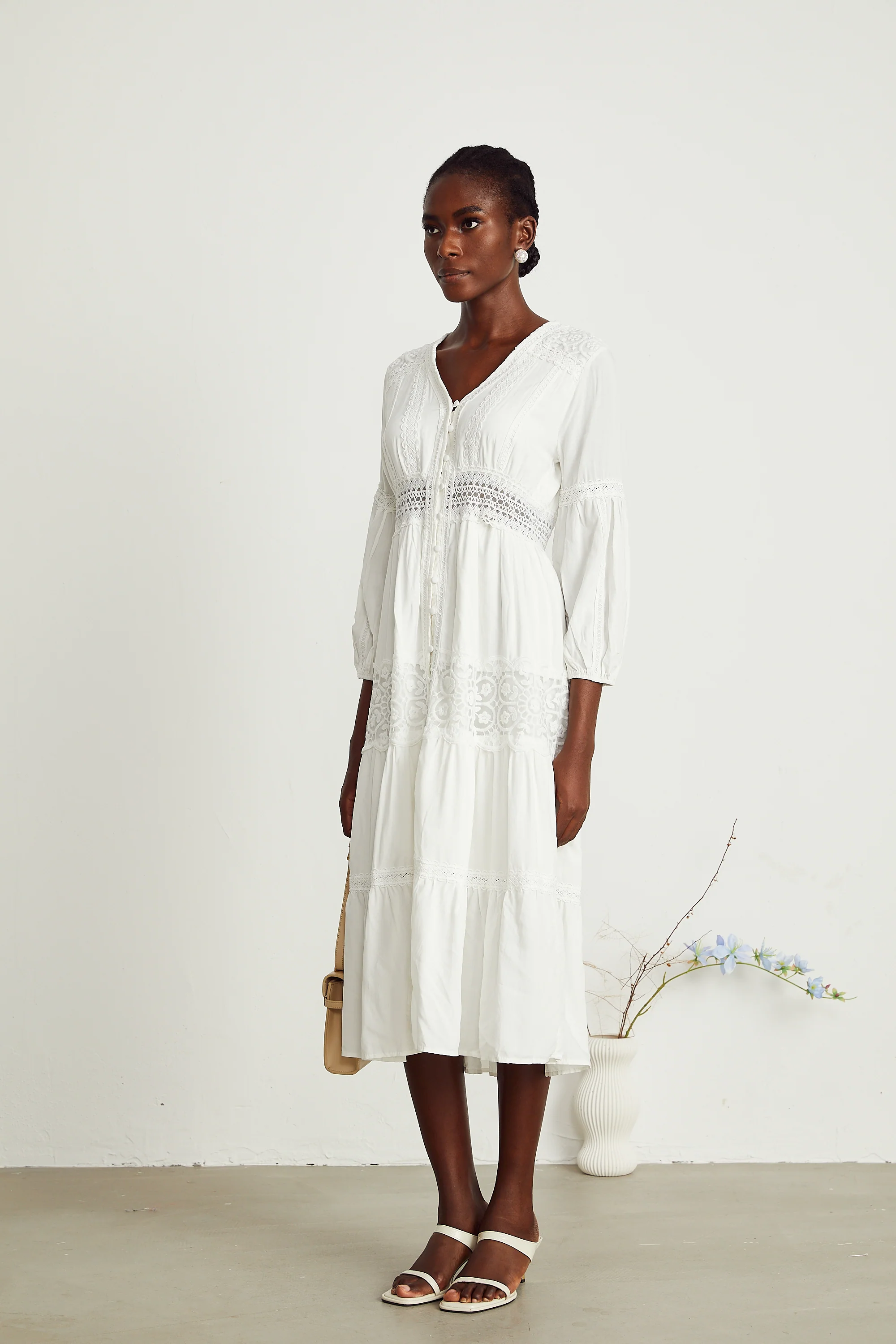 Geneviève lace floral-embroidered midi dress