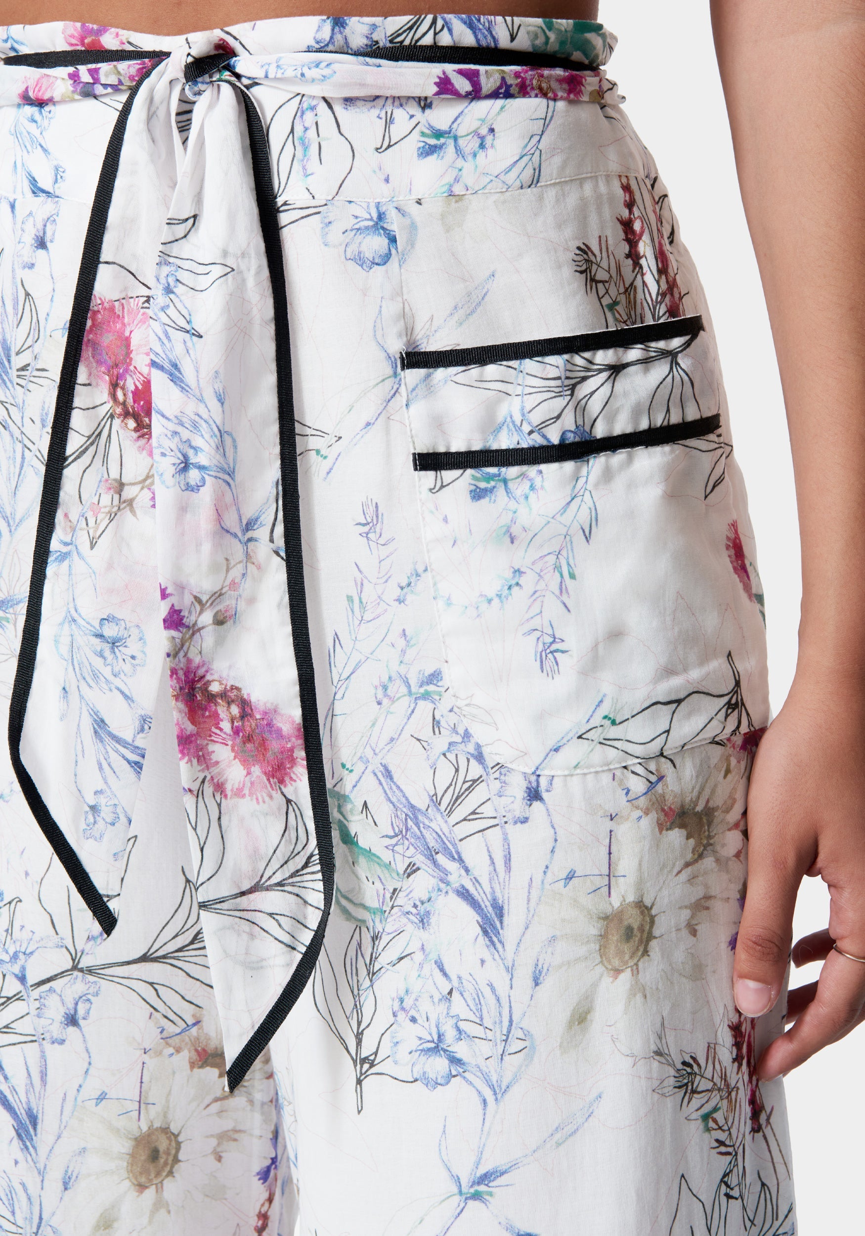 Printed Wide Leg Pant With Contrast Taping