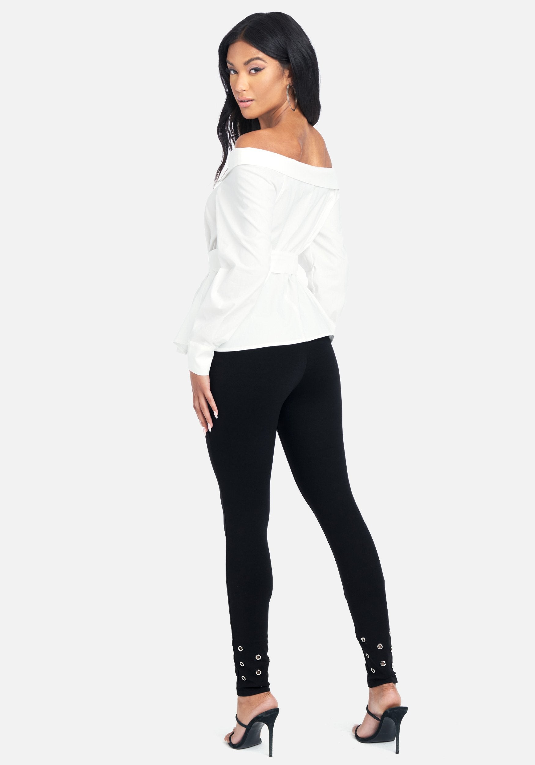 Grommet Detail Knit Legging