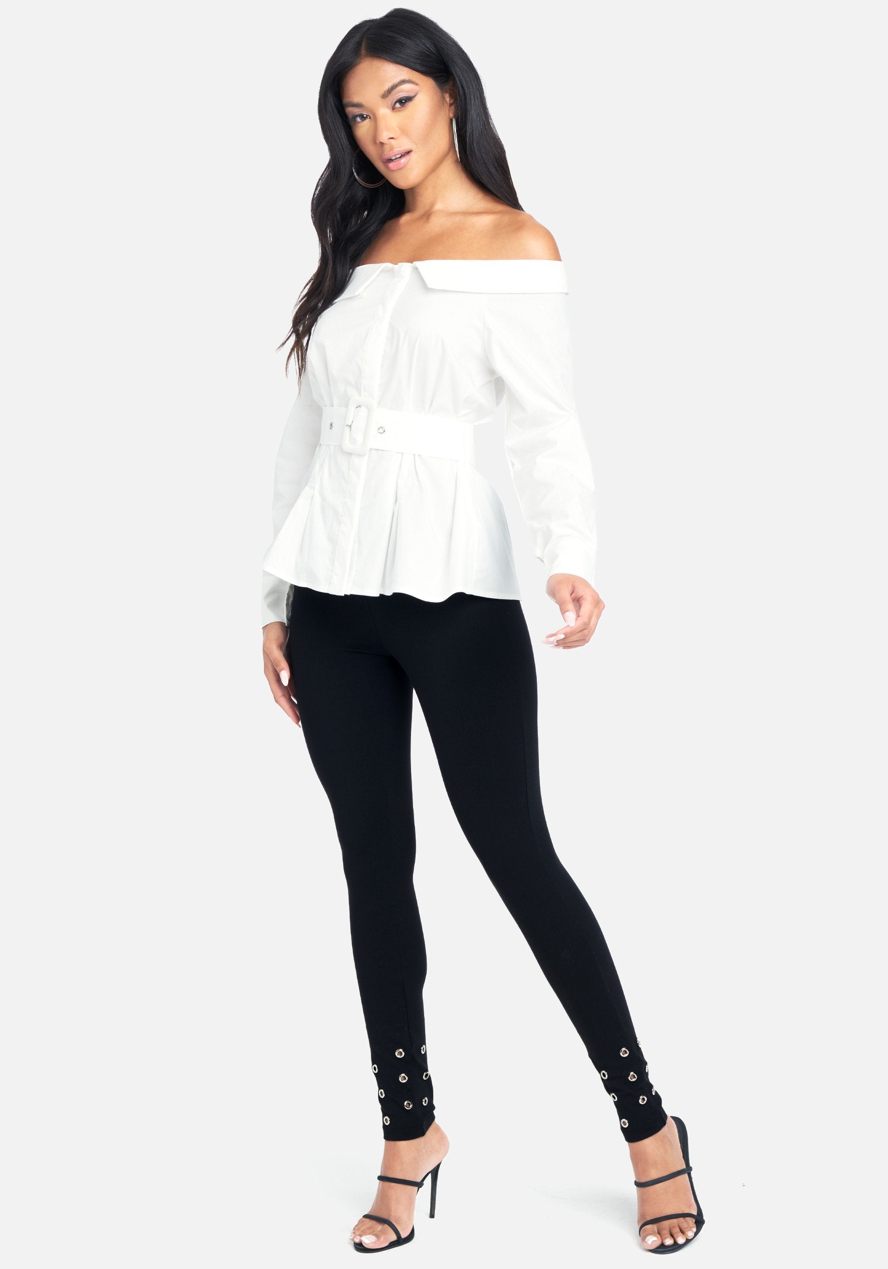 Grommet Detail Knit Legging
