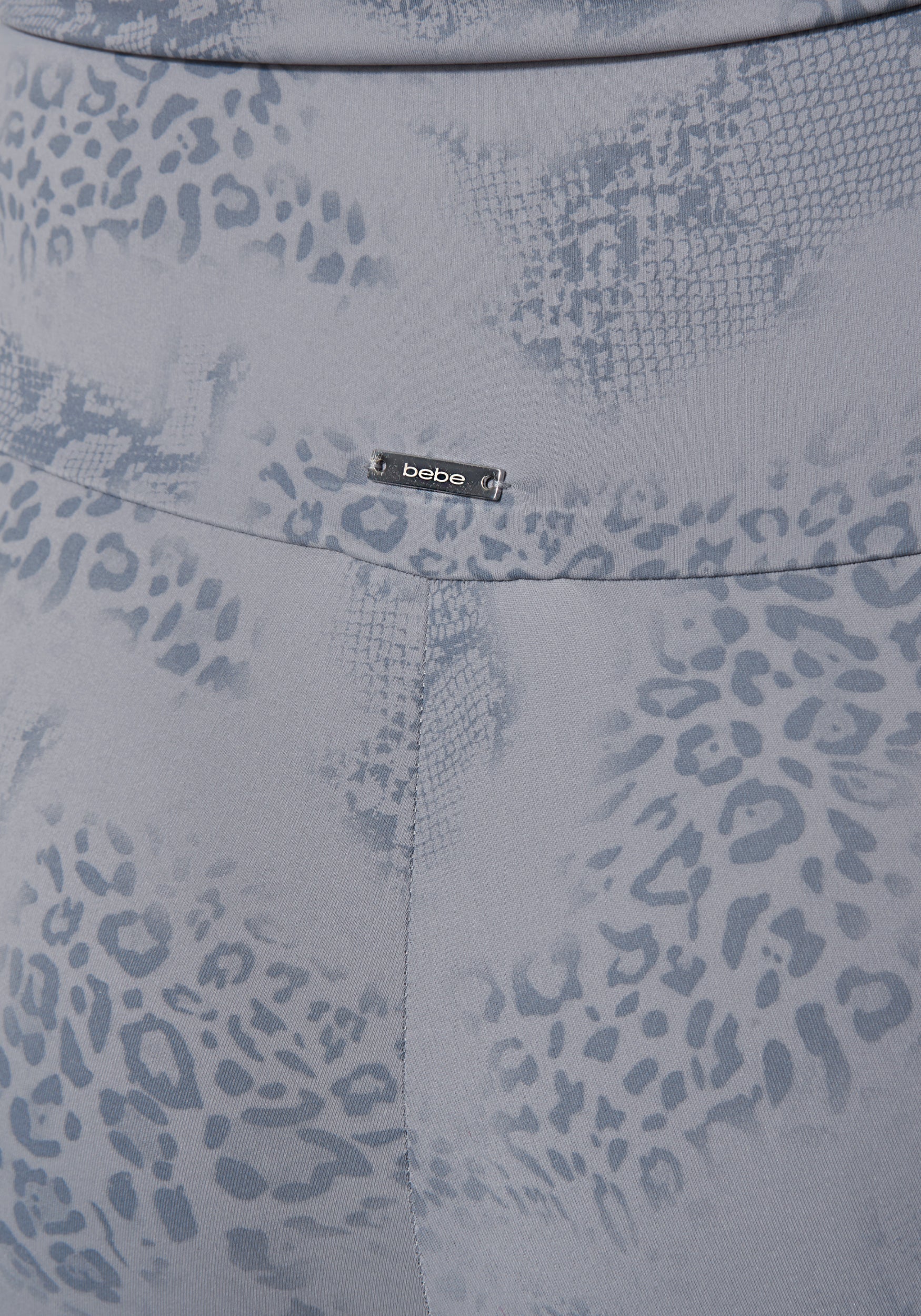 Bebe Logo Foiled Print Knit Legging