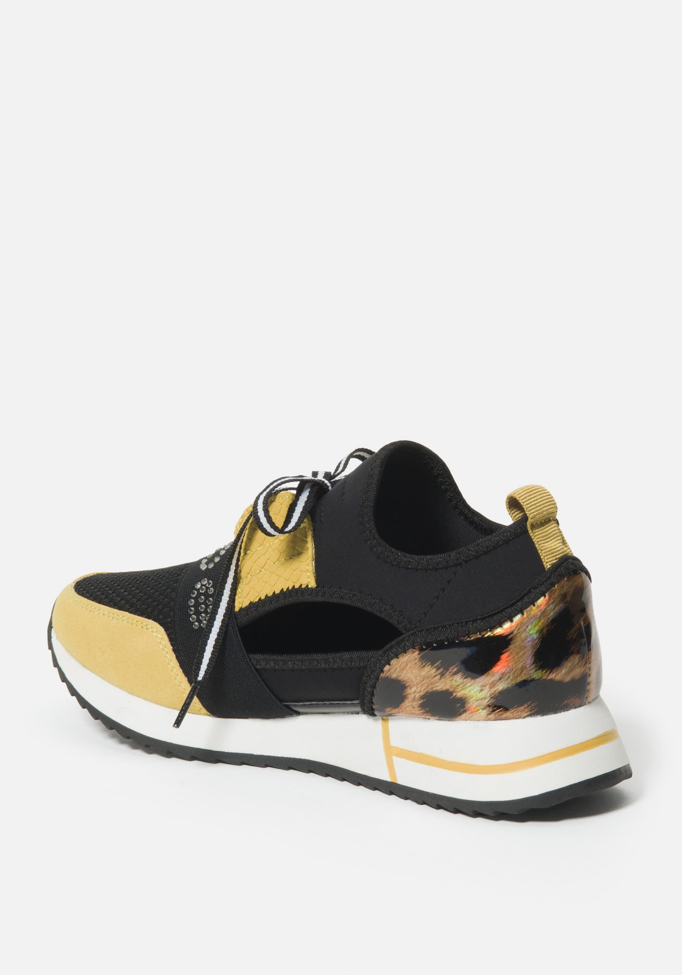 Brienna Logo Sneakers