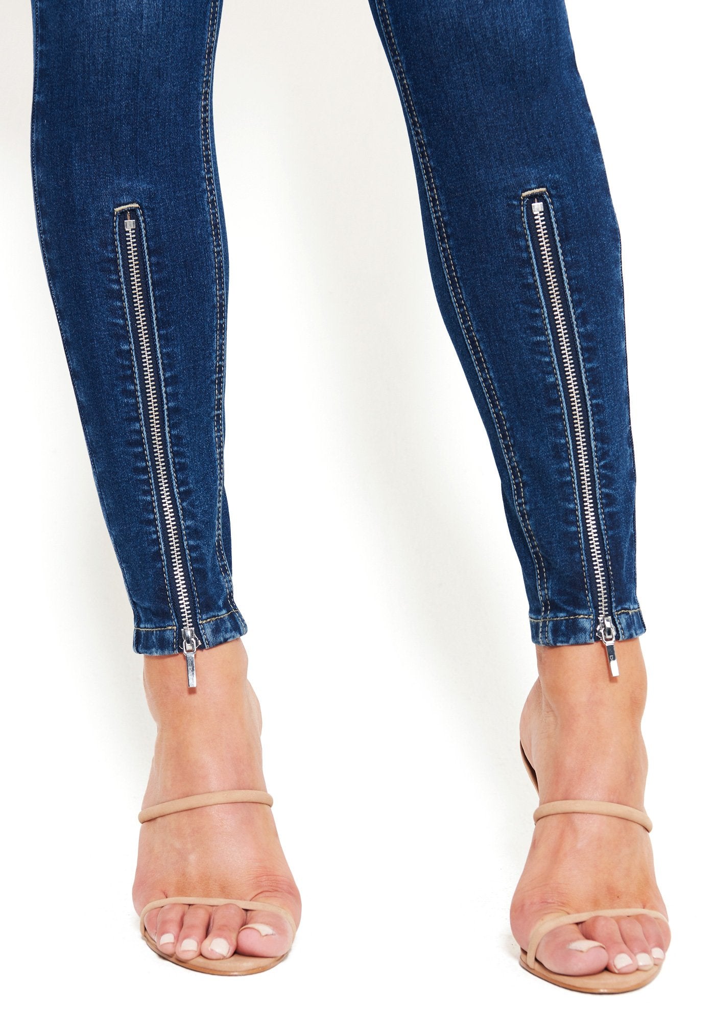 Zipper Detail Skinny Jeans
