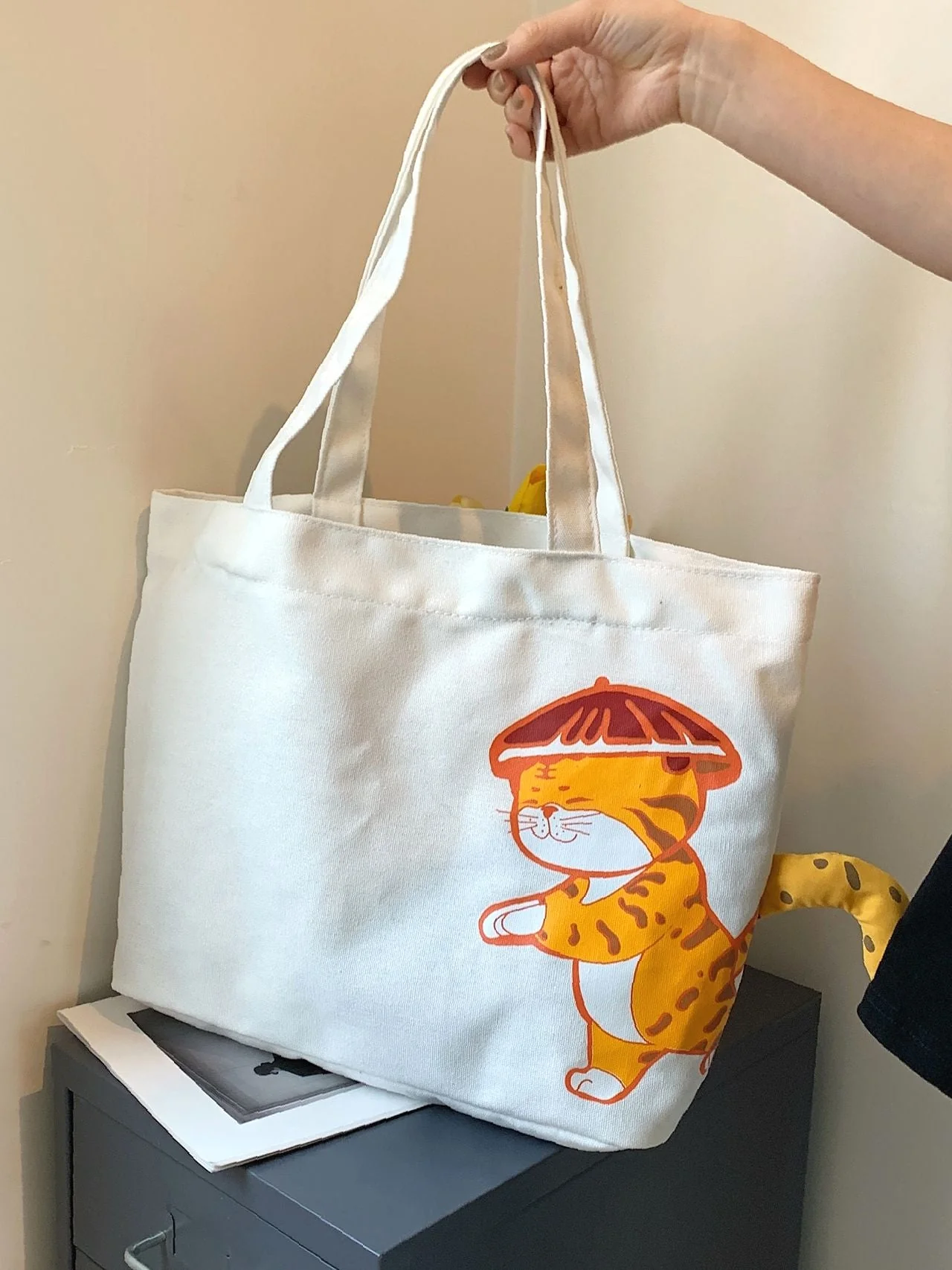 Bag For Love - Cartoon Graphic Zipper Shopper Bag  - Women Tote Bags