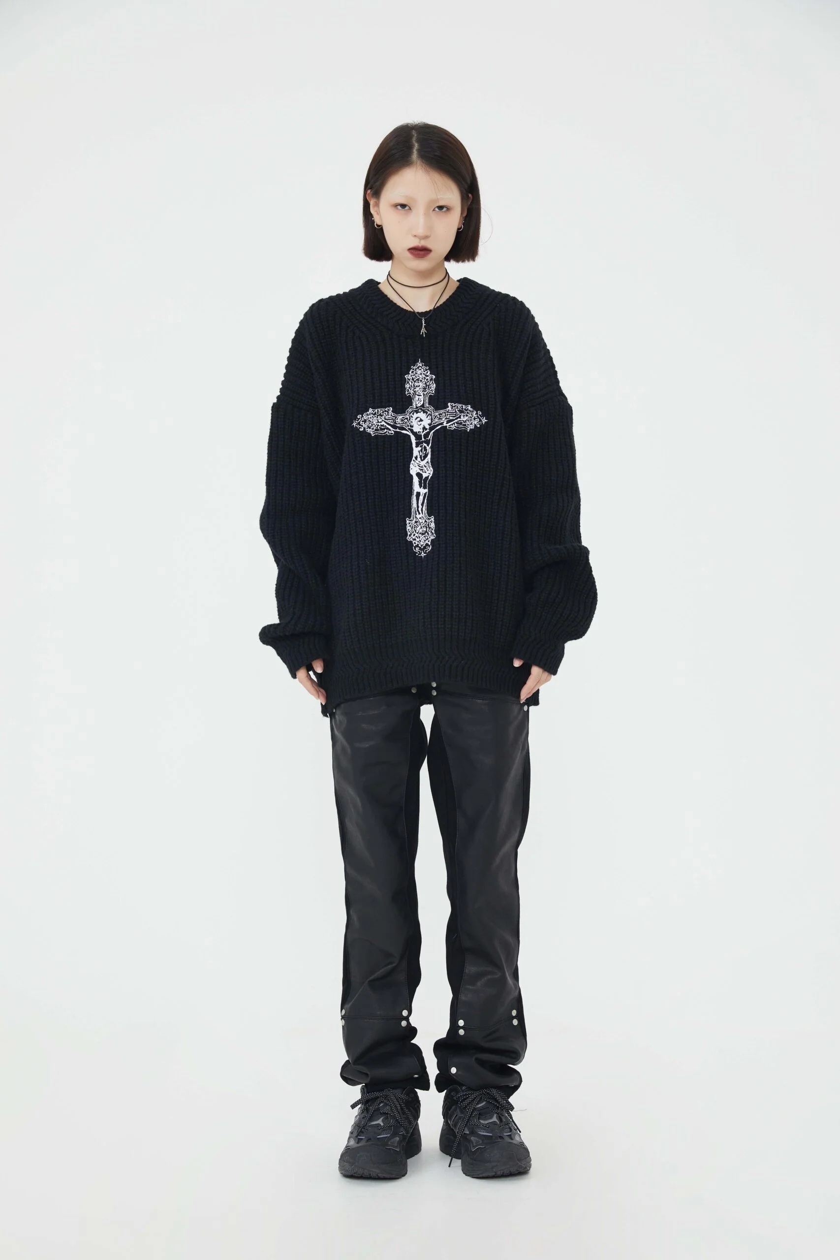 Huge Cross Knitwear