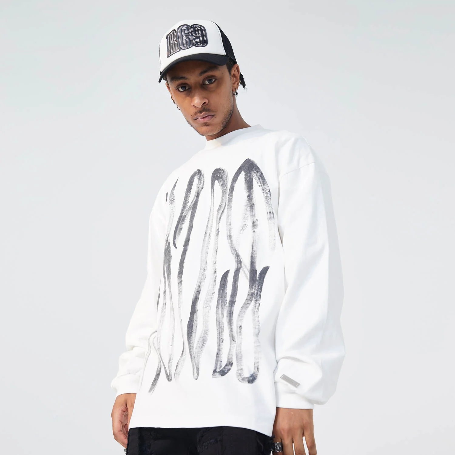 R69 Devour Realit Long-Sleeve