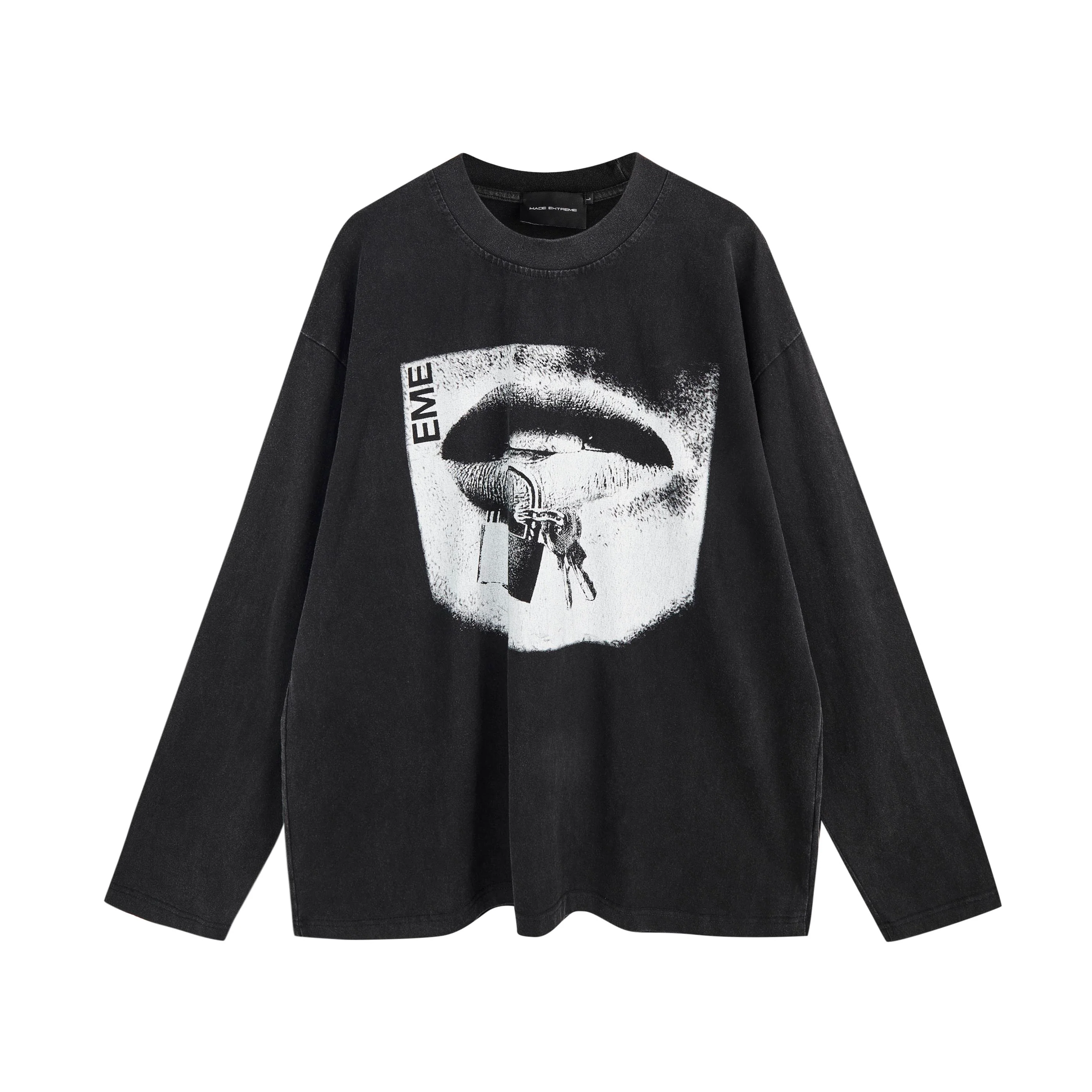 Lip Lock Long-Sleeve
