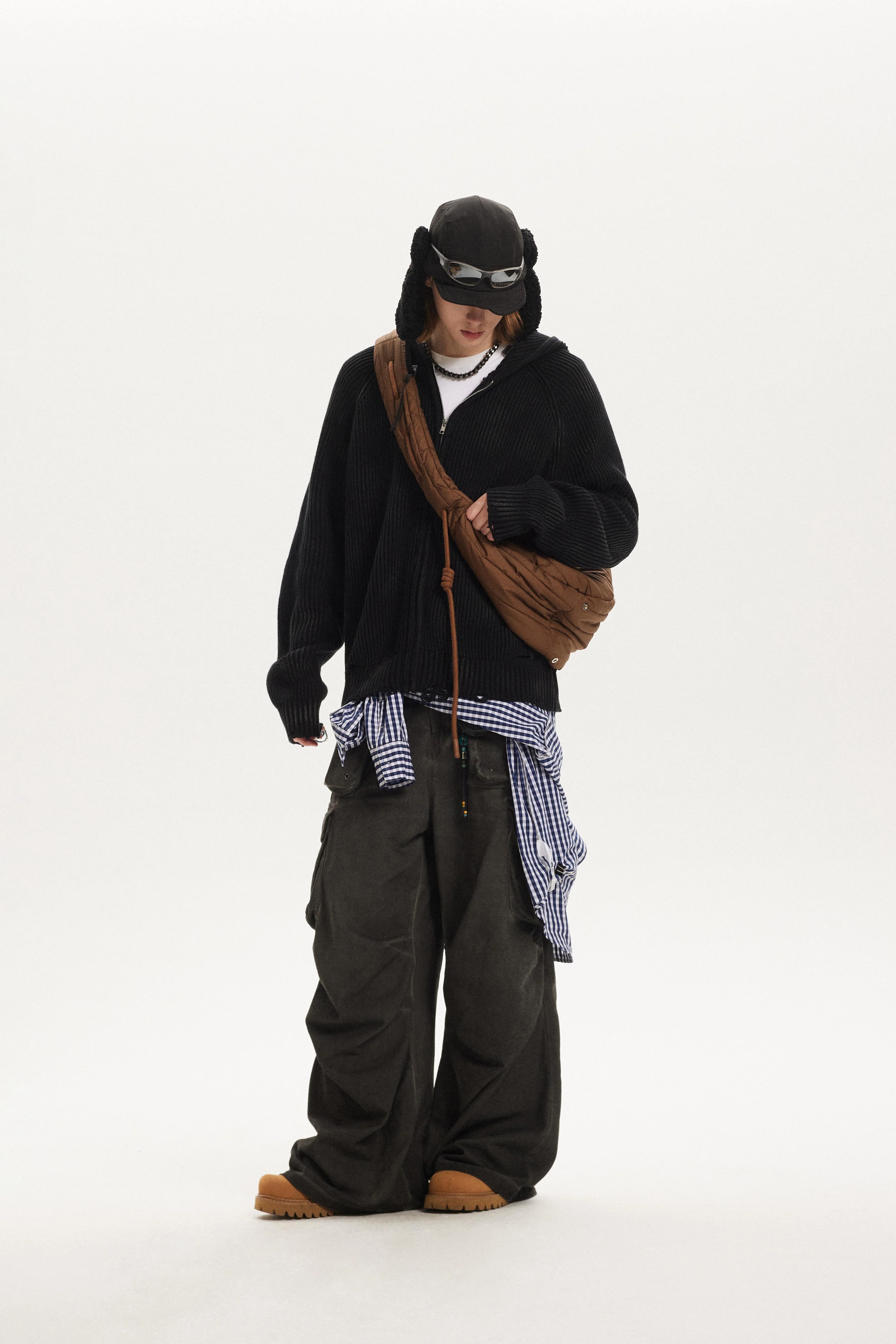 Tear To Pieces Knit Zip