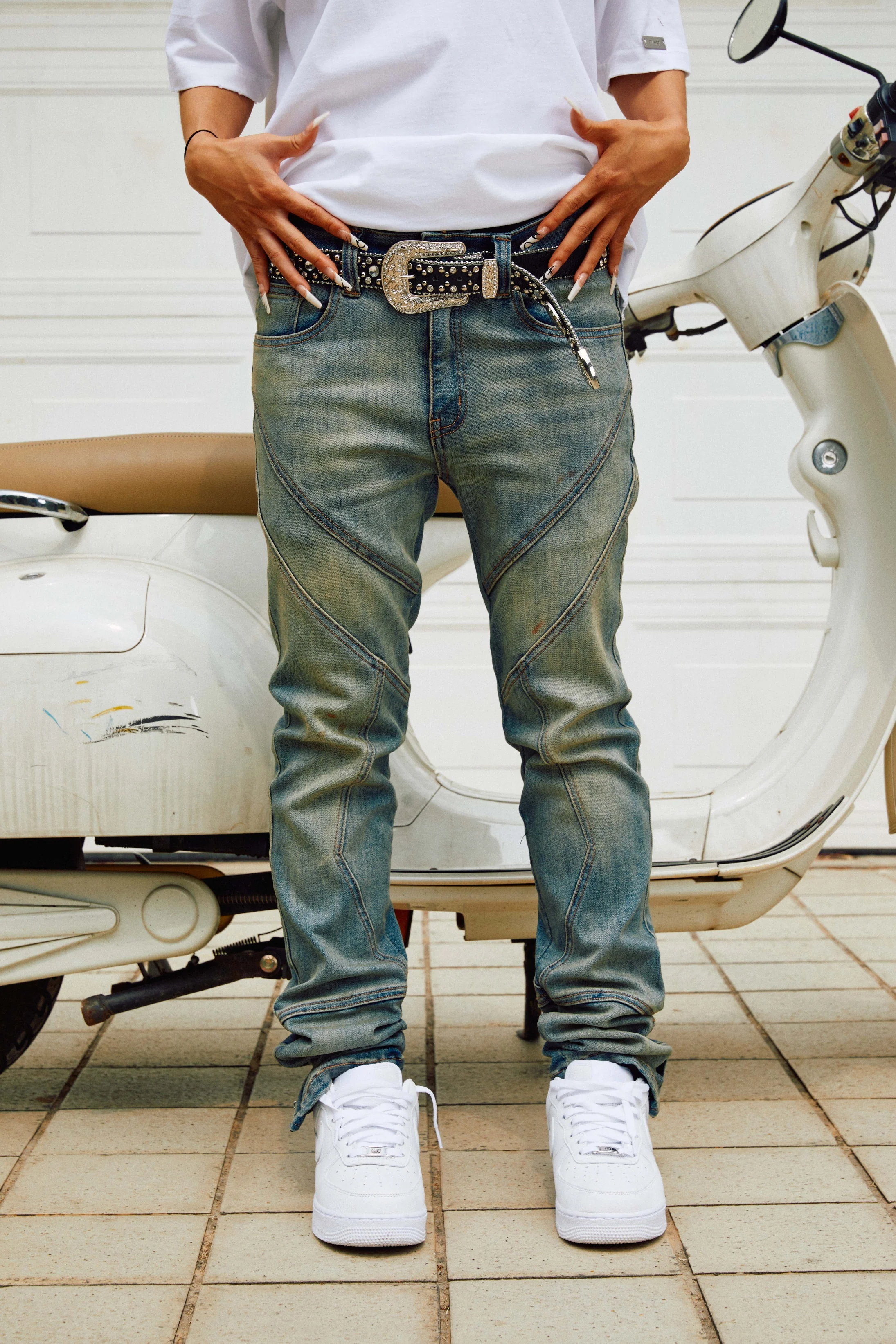 R69 Handcuff Jeans Pants