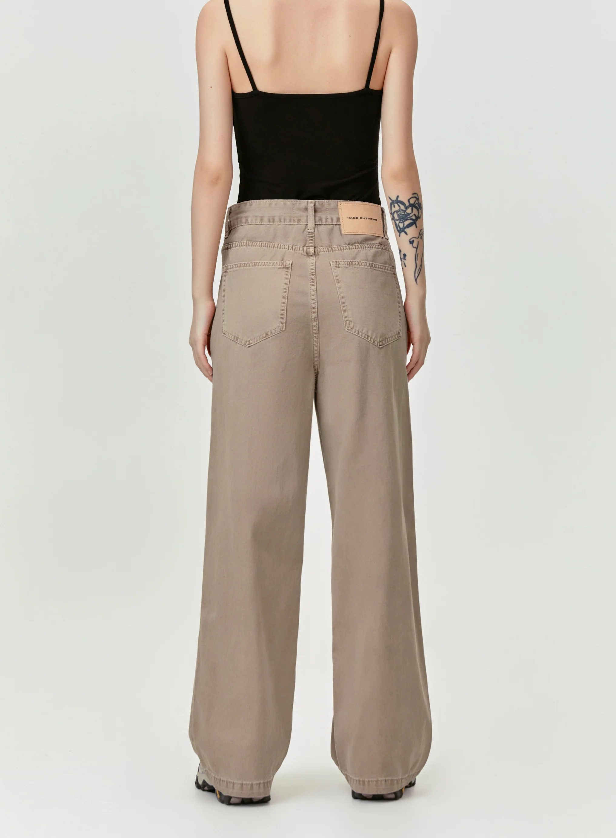 Braid Upgrade Kaki Pants