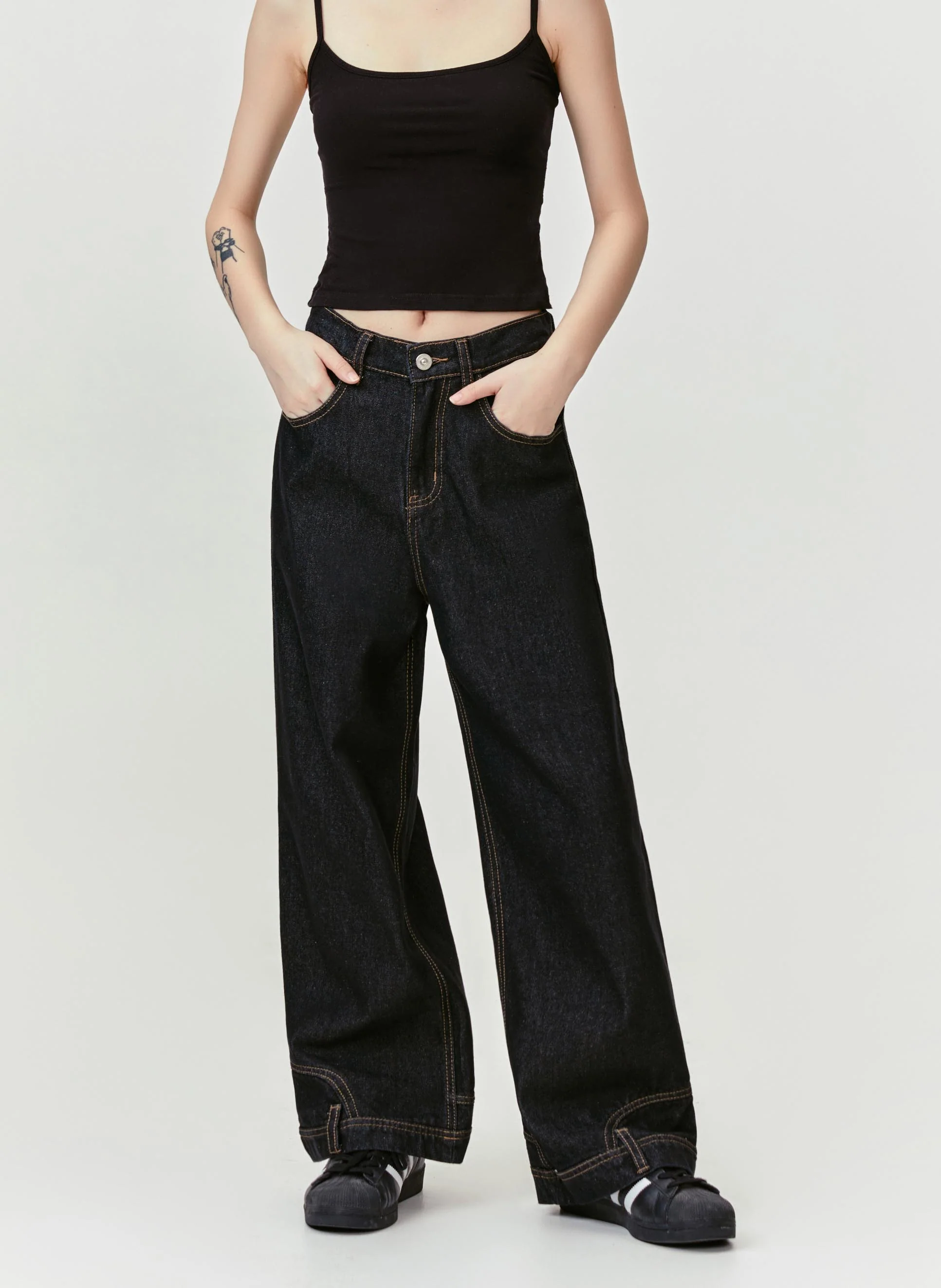 Inverted Triangle Jeans Pants