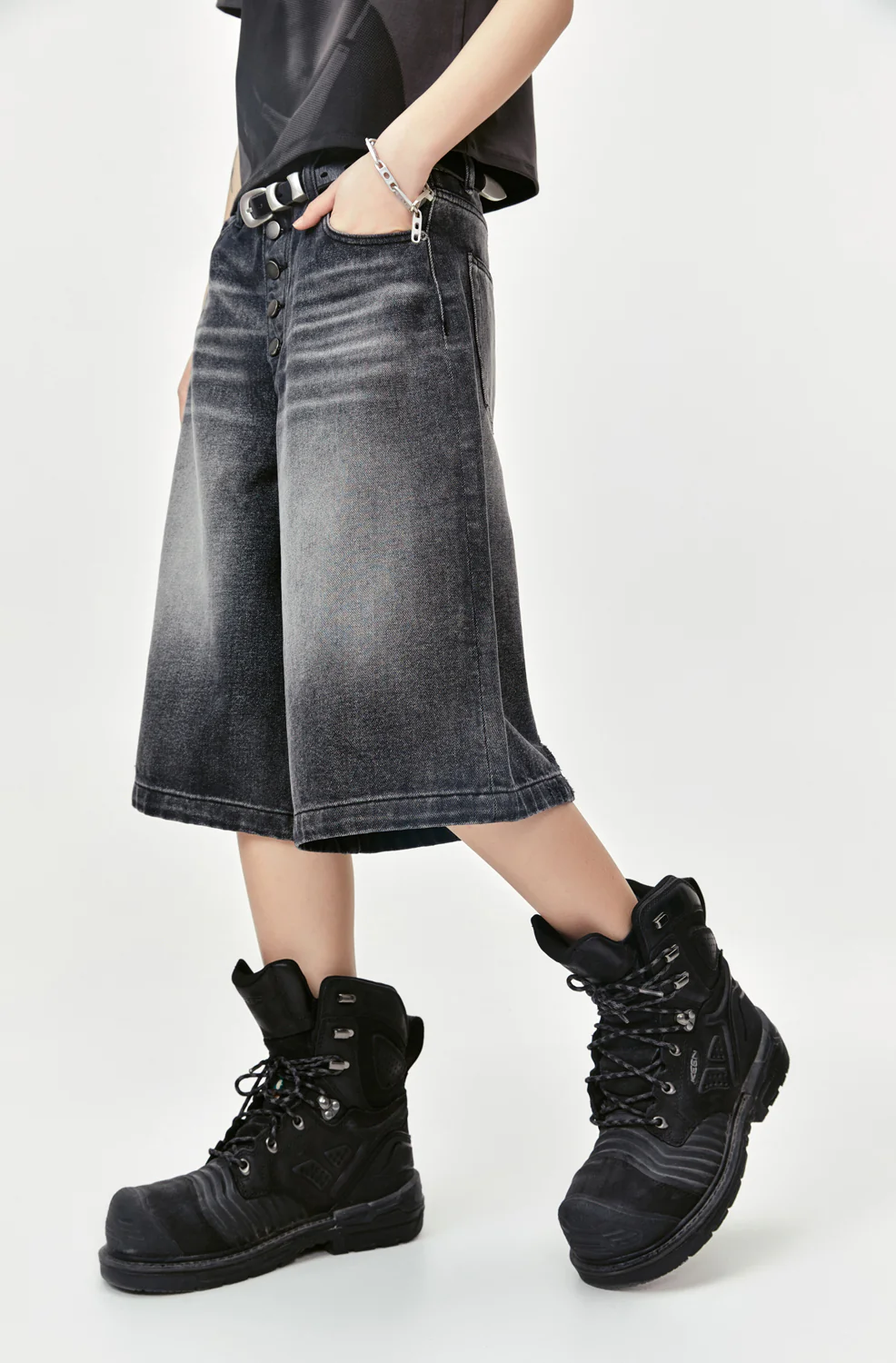 Spot Upgrade V2 Capri Pants