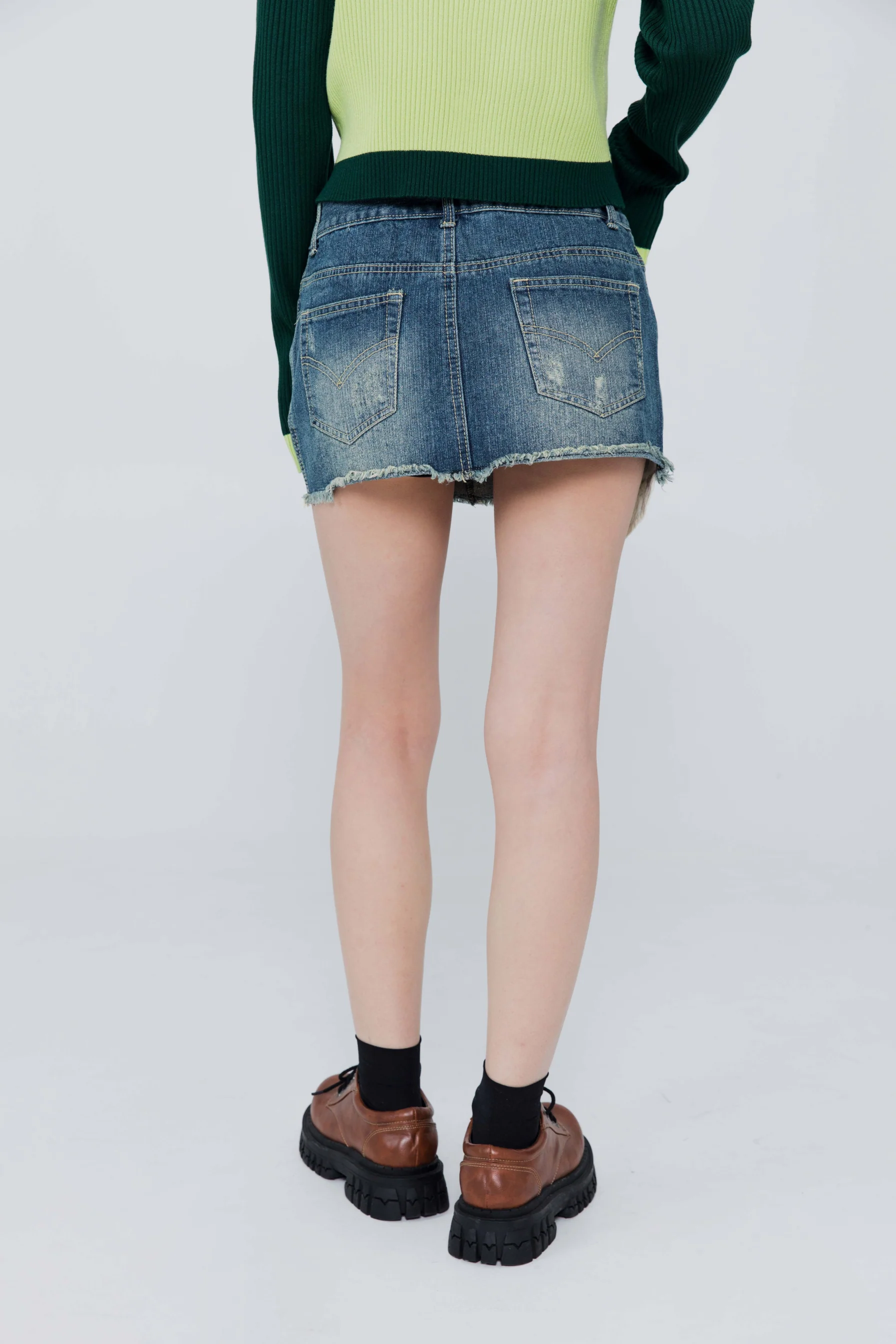 Pocket Out Skirt