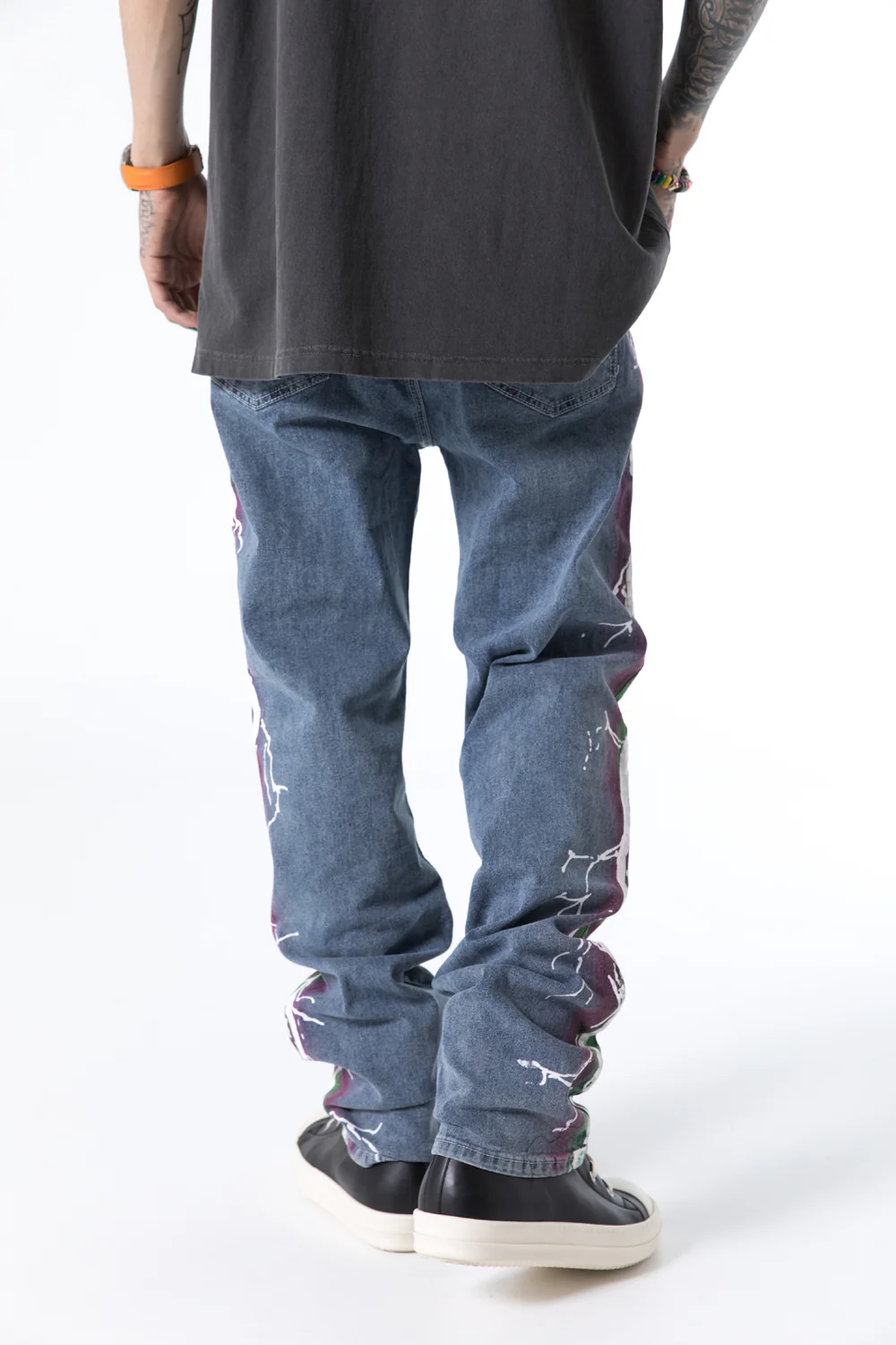 Retrograde Motif Denim Pants