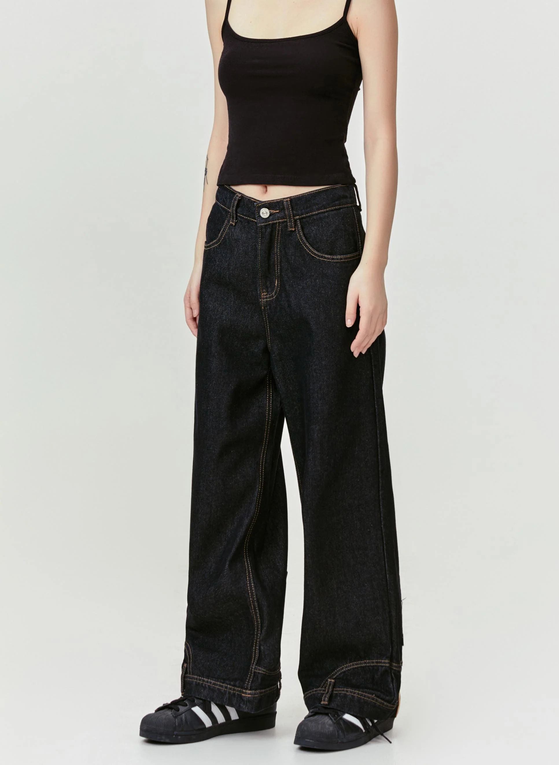Inverted Triangle Jeans Pants