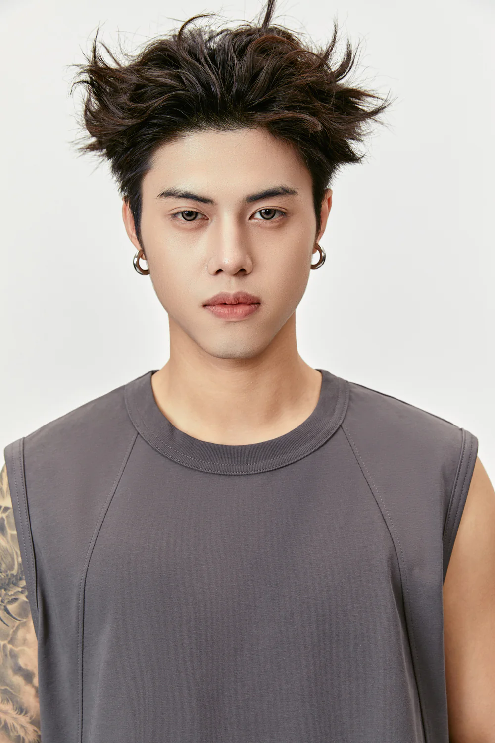 Don'T Try To Intrude V2 Tanktop