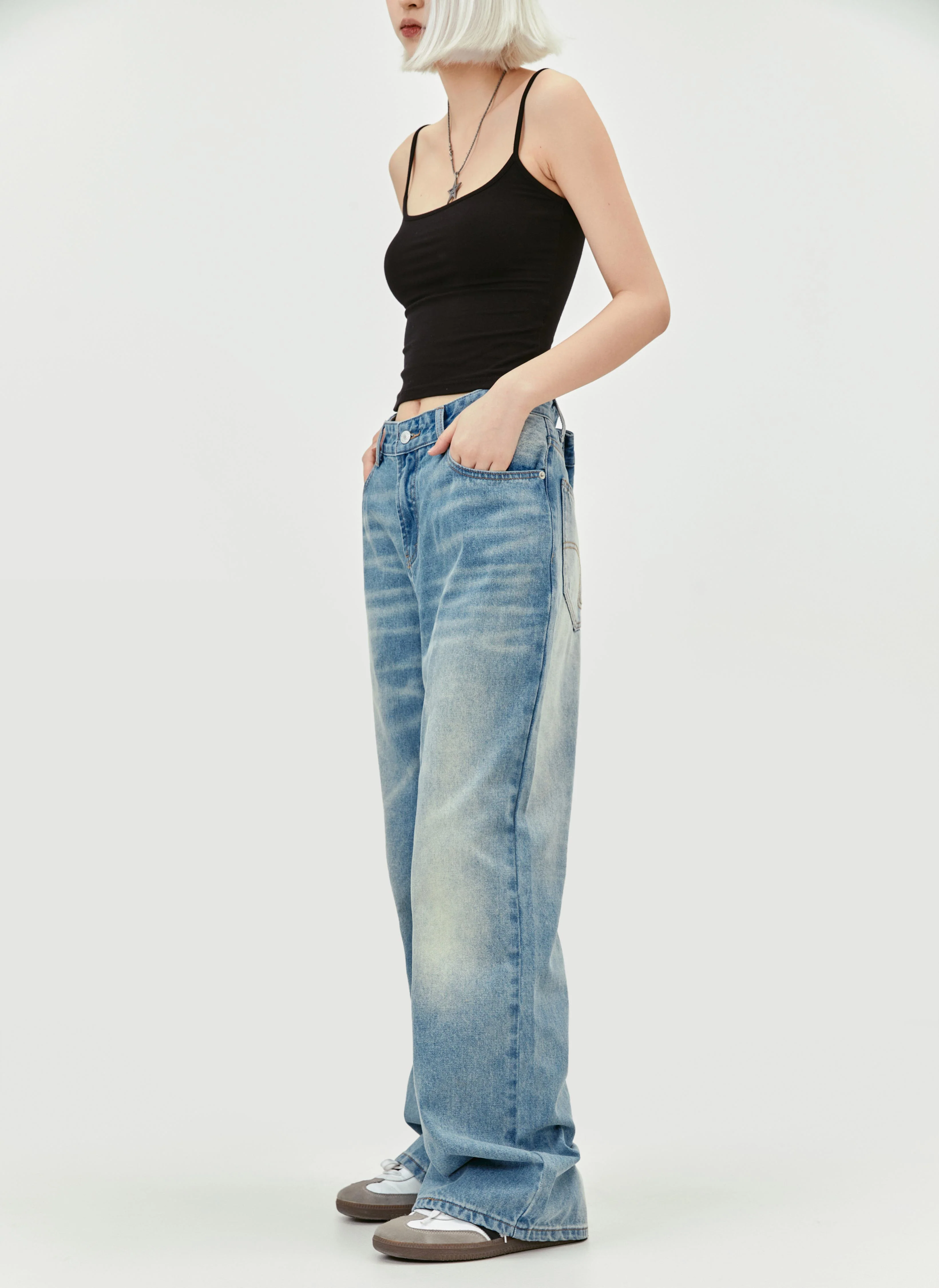 Blurred Jeans Pants