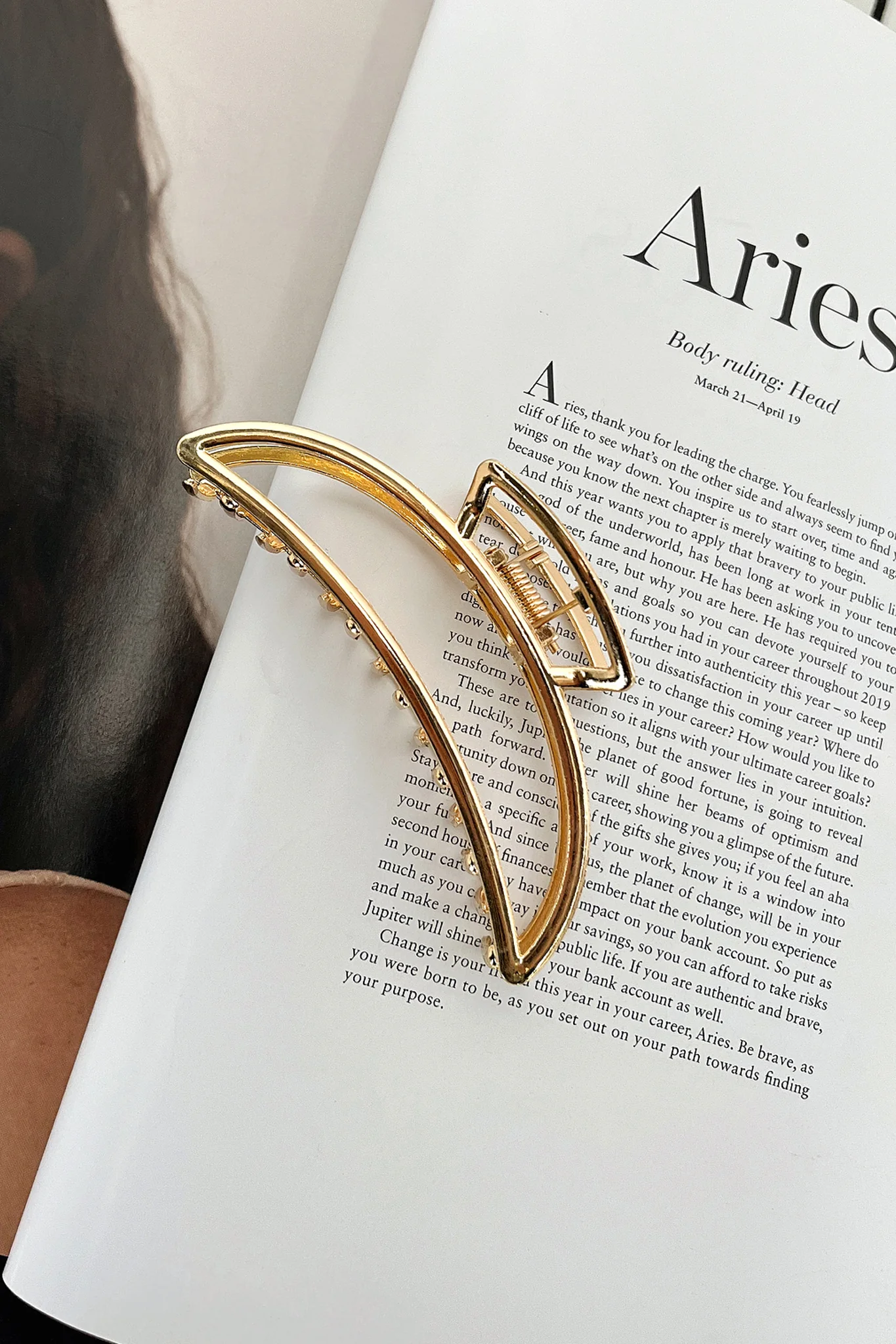 Solano Claw Clip - Gold