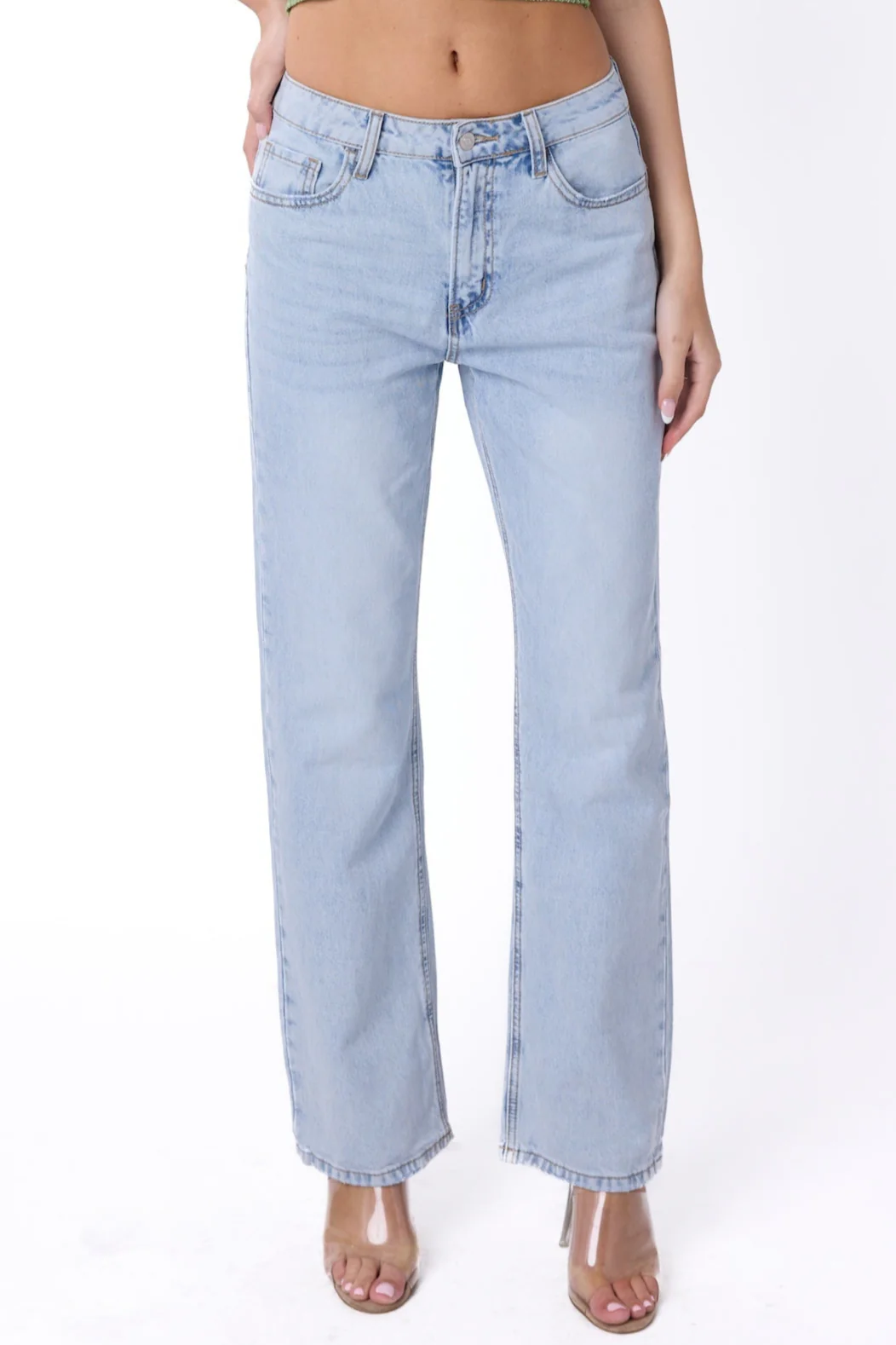 Vervet 90s Straight Leg Denim