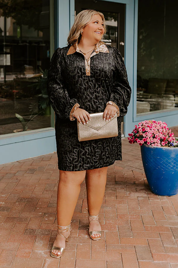 Chardonnay And Candlelight Velvet Mini Dress in Black Curves