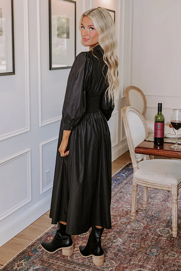 Kind Glance Smocked Midi in Black