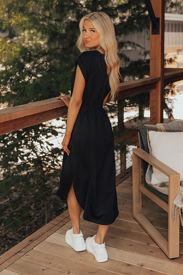 Madison Avenue Stroll Midi in Black