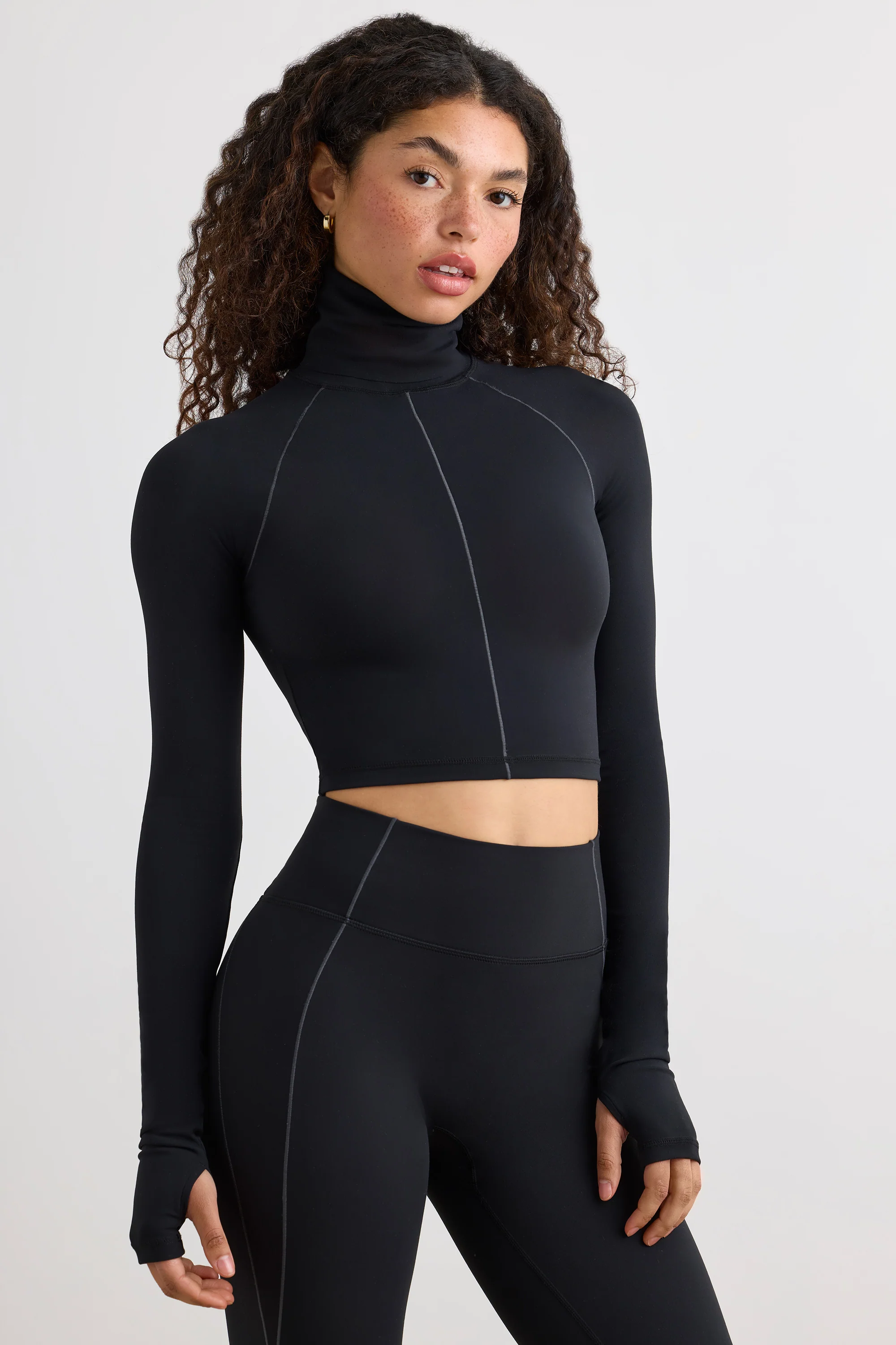 Pristine - Soft Active Turtleneck Crop Top in Black