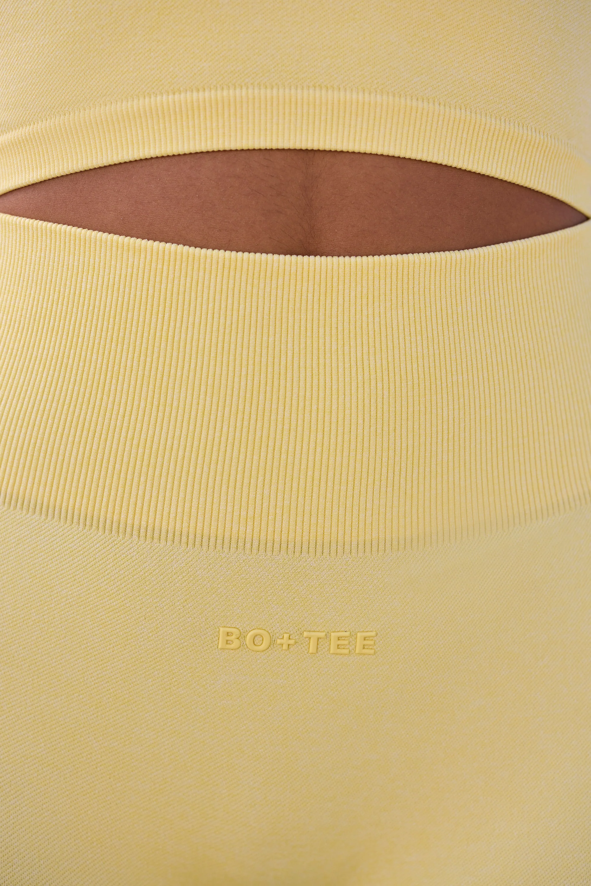 Petite  Super Sculpt Seamless Leggings in Soft Yellow