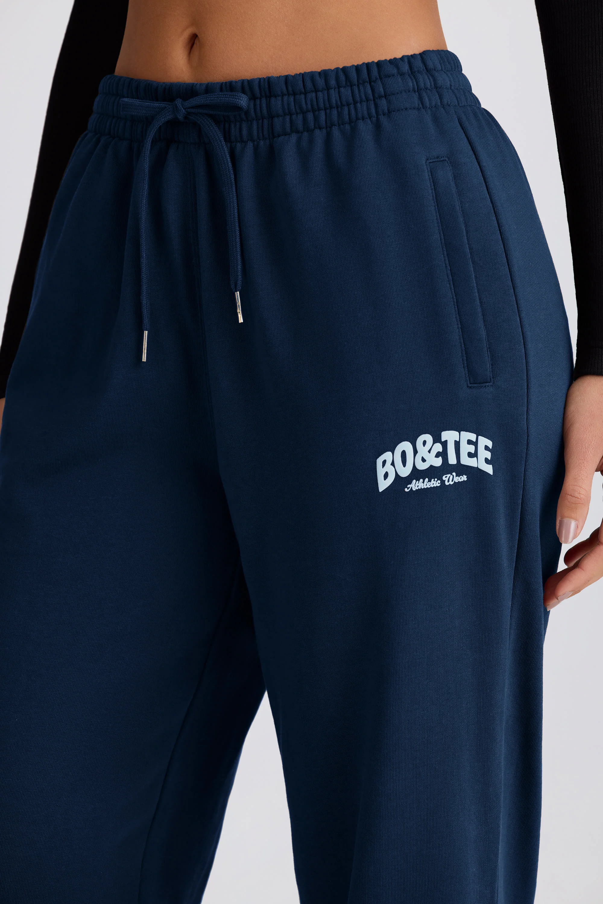 Mid-Rise Wide-Leg Joggers in Dark Navy