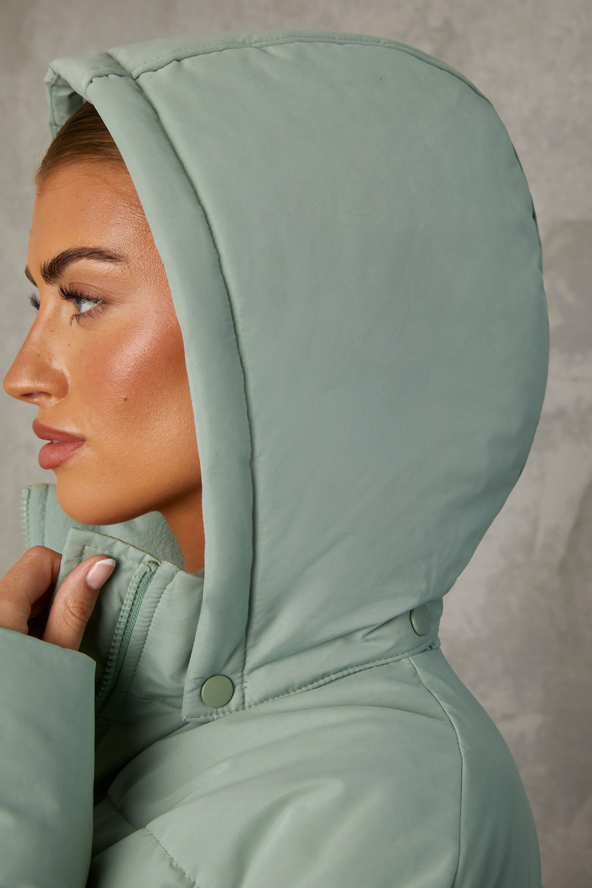 Snug - Mid Length Hooded Puffer Coat in Iceberg Green