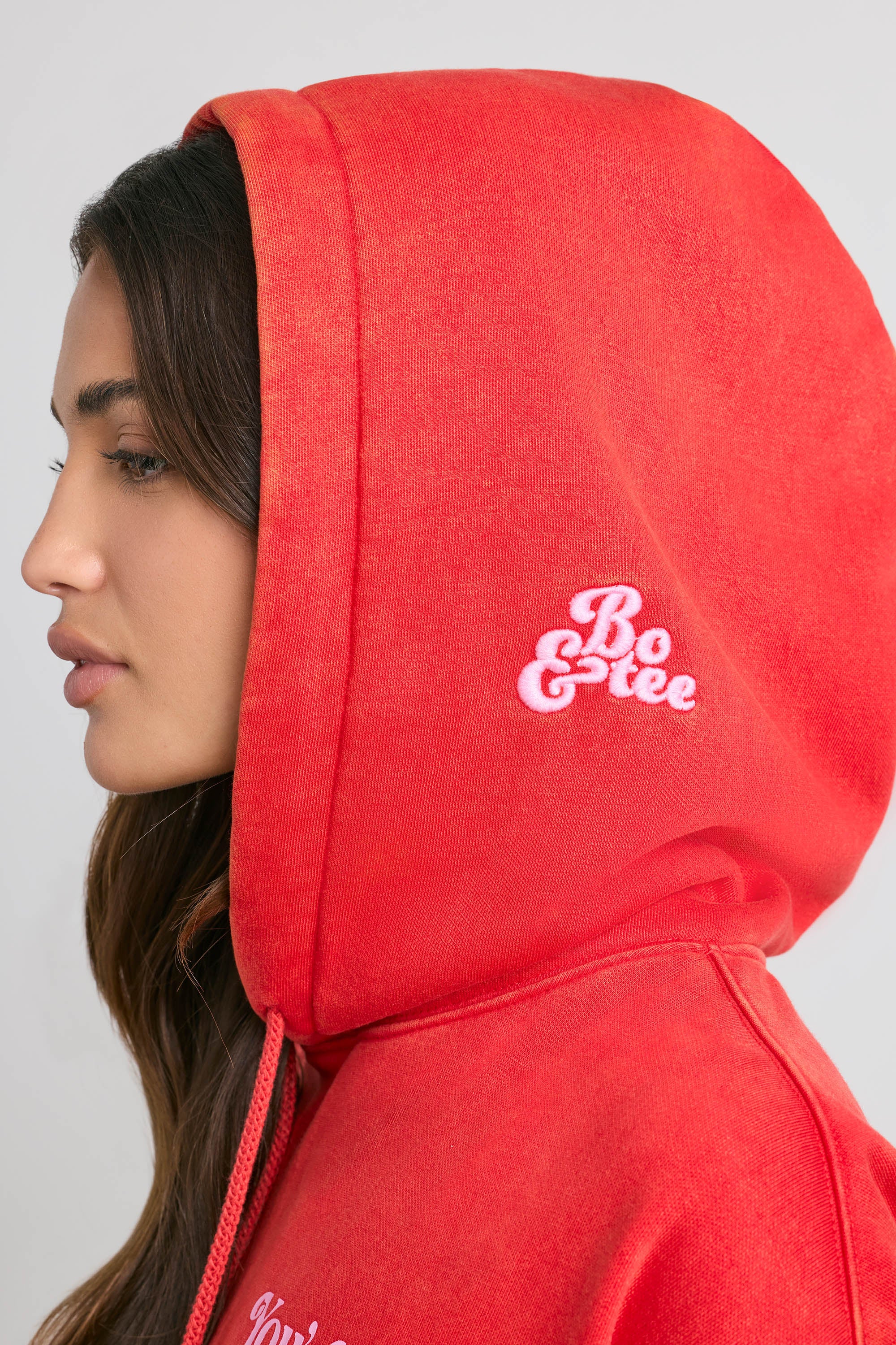 Sunday Love - Oversized Hoodie in Red