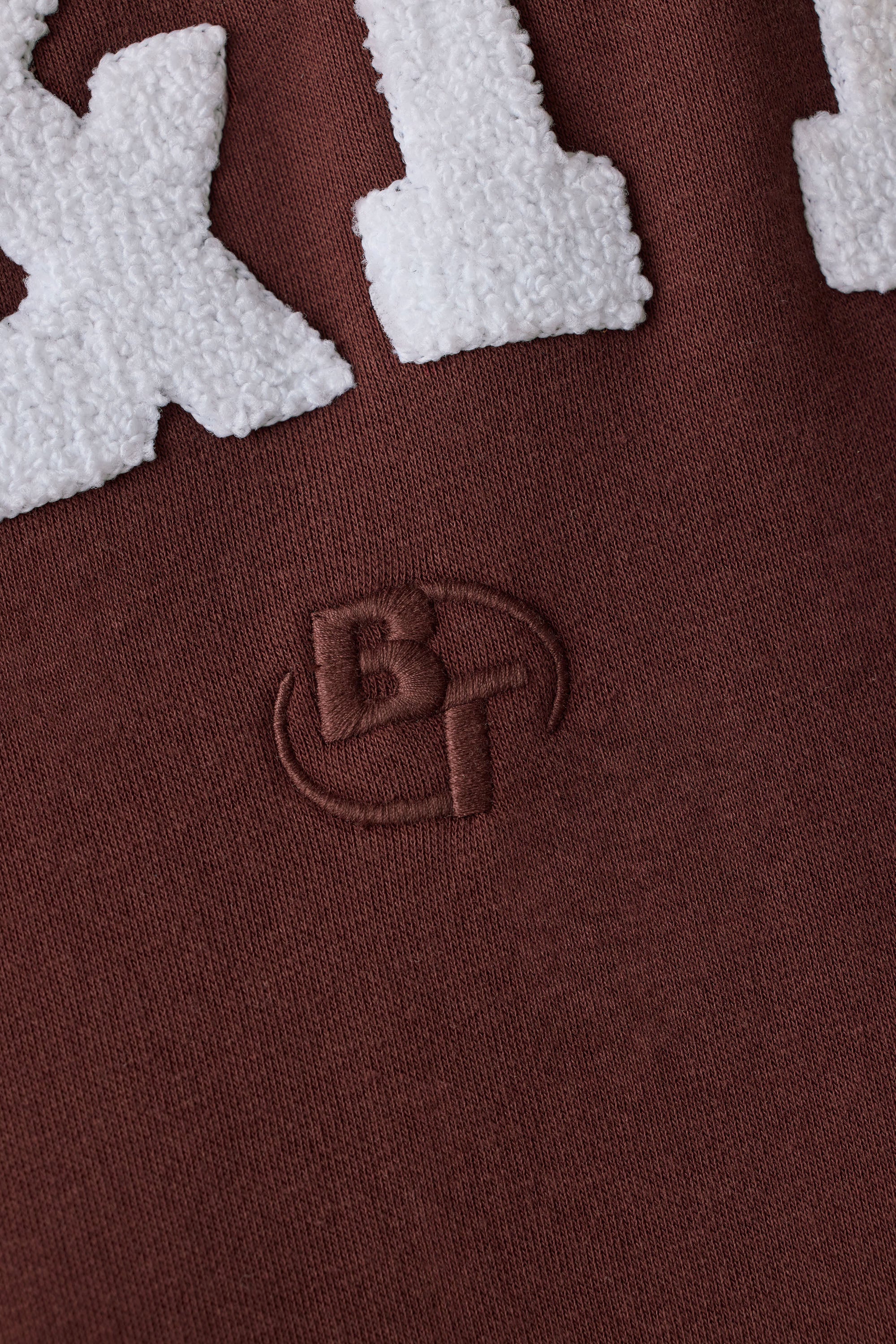 Signature - Oversized Crew Neck Sweatshirt in Mahogany