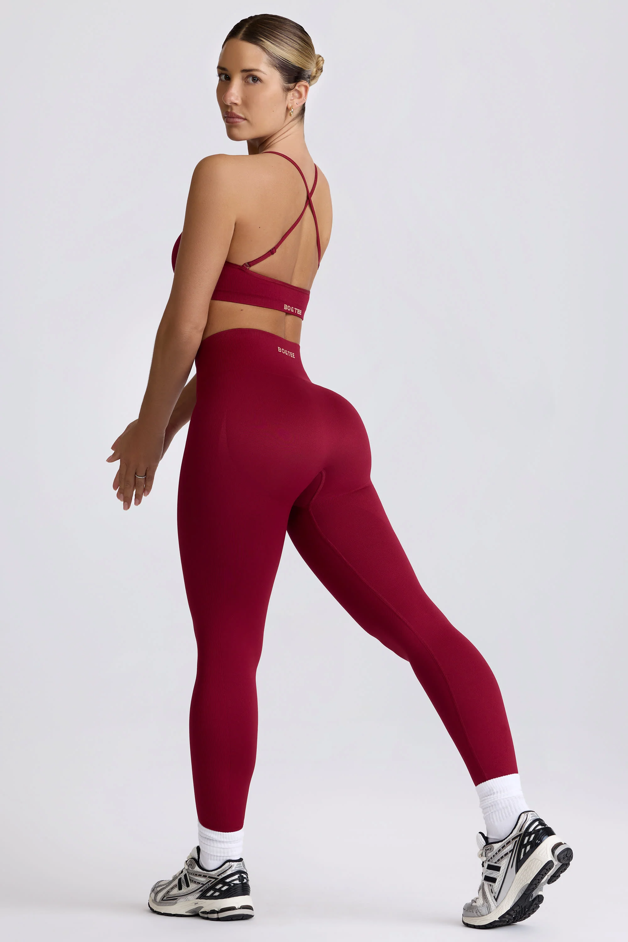 Petite Super Sculpt Seamless High-Waist Leggings in Burgundy