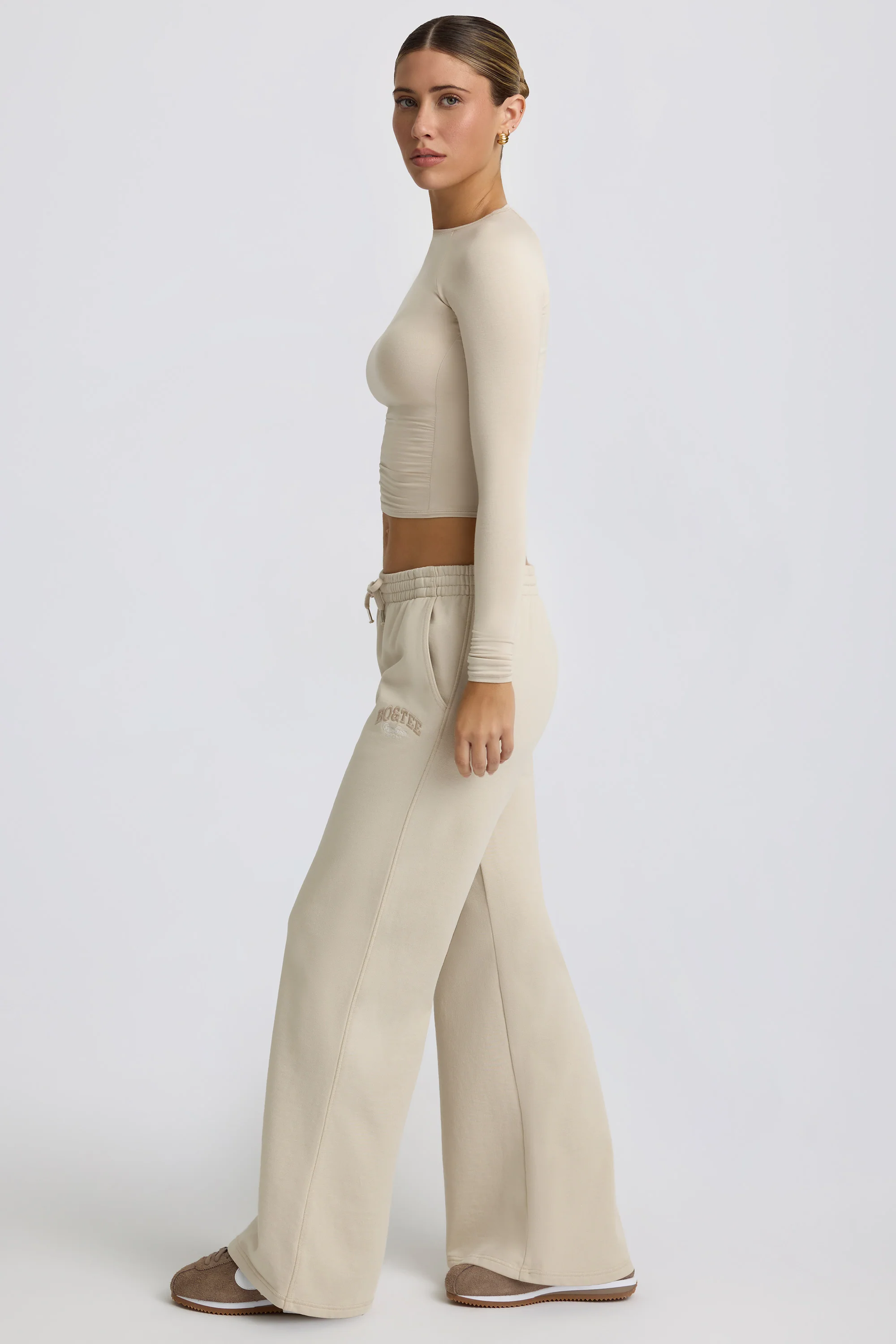 Petite Low-Rise Wide-Leg Joggers in Bone