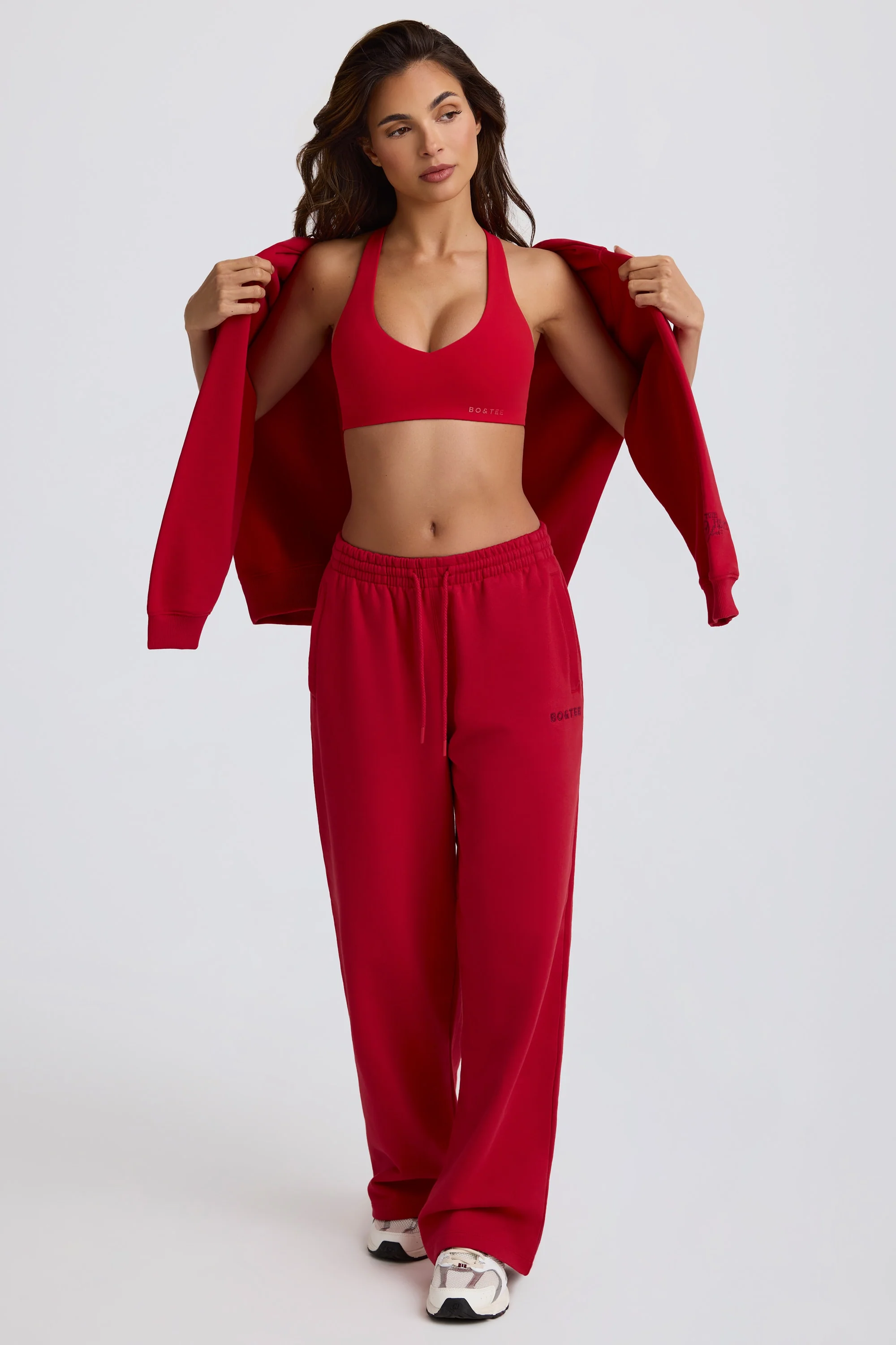 Mid-Rise Wide-Leg Joggers in Hot Red