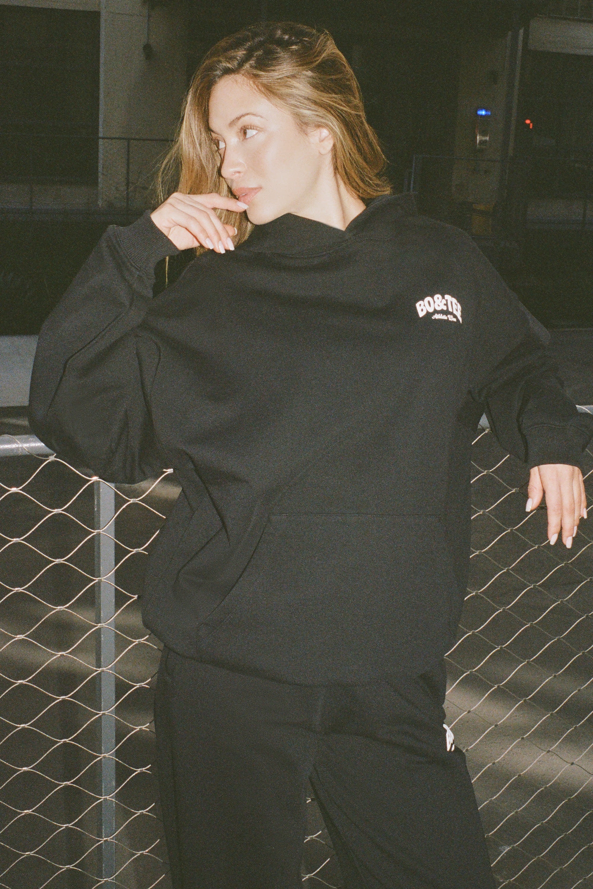 Oversized Hoodie in Black