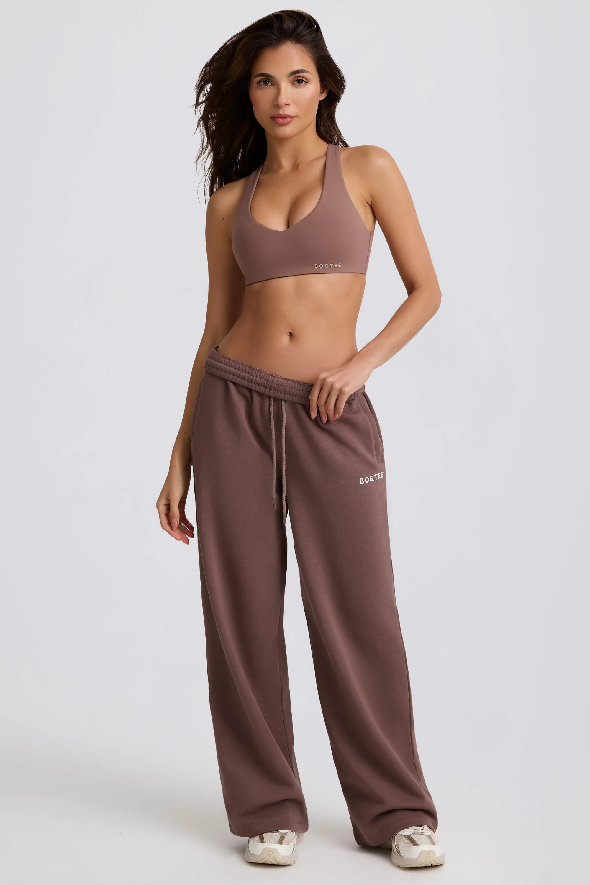 Mid-Rise Wide-Leg Joggers in Mocha