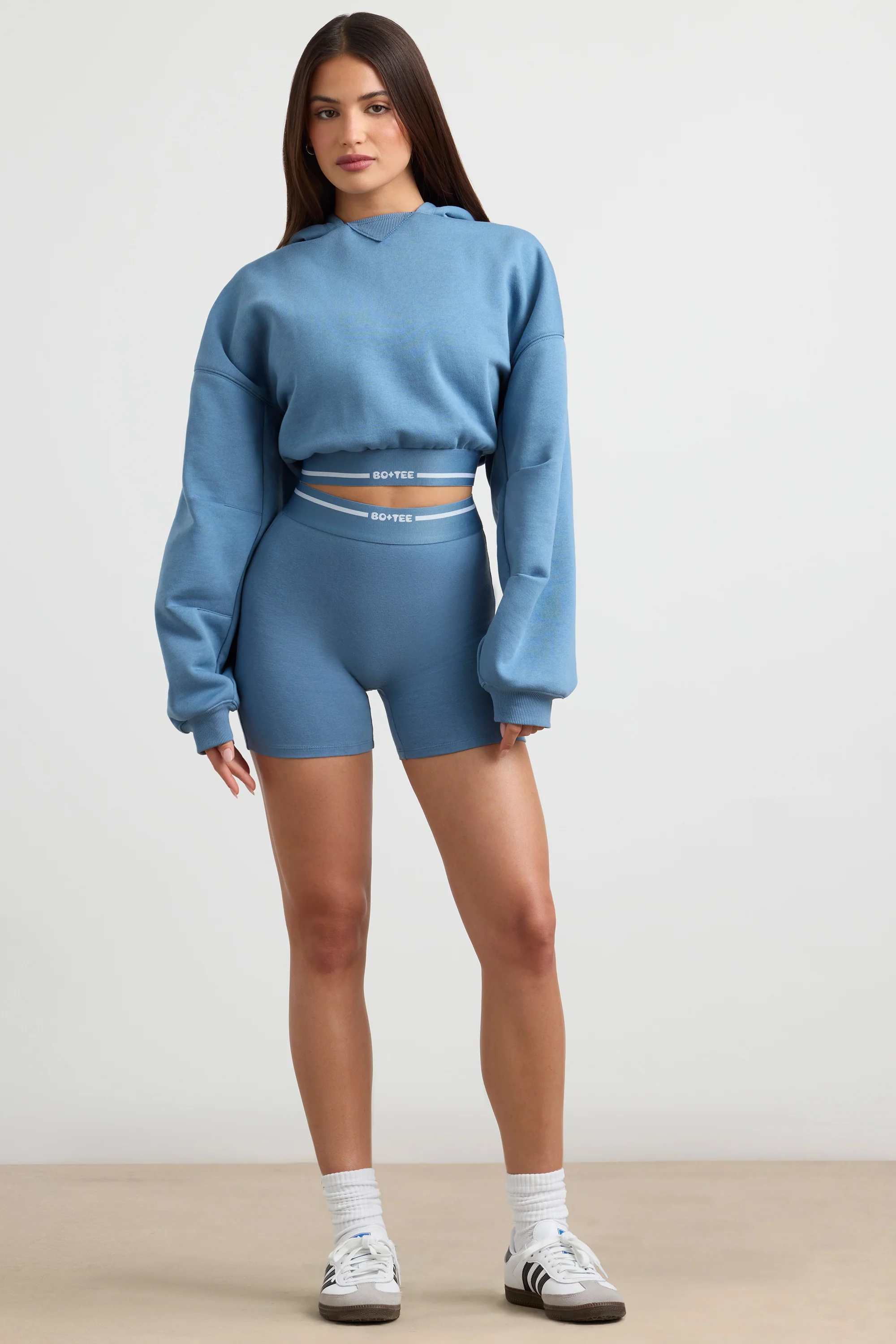 Reset - High-Waist Mini Shorts in Steel Blue