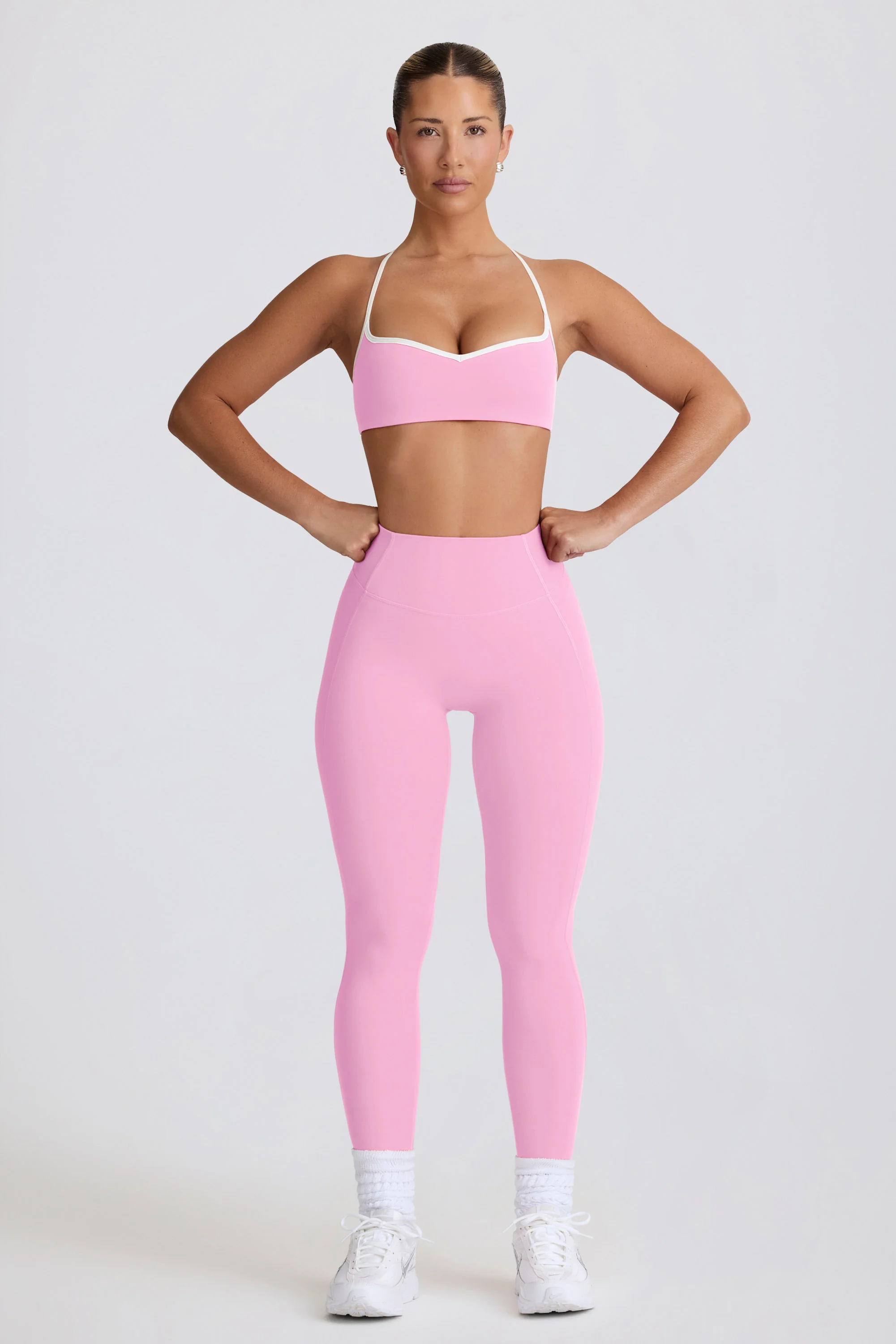 Soft Active Mid-Rise Leggings in Baby Pink