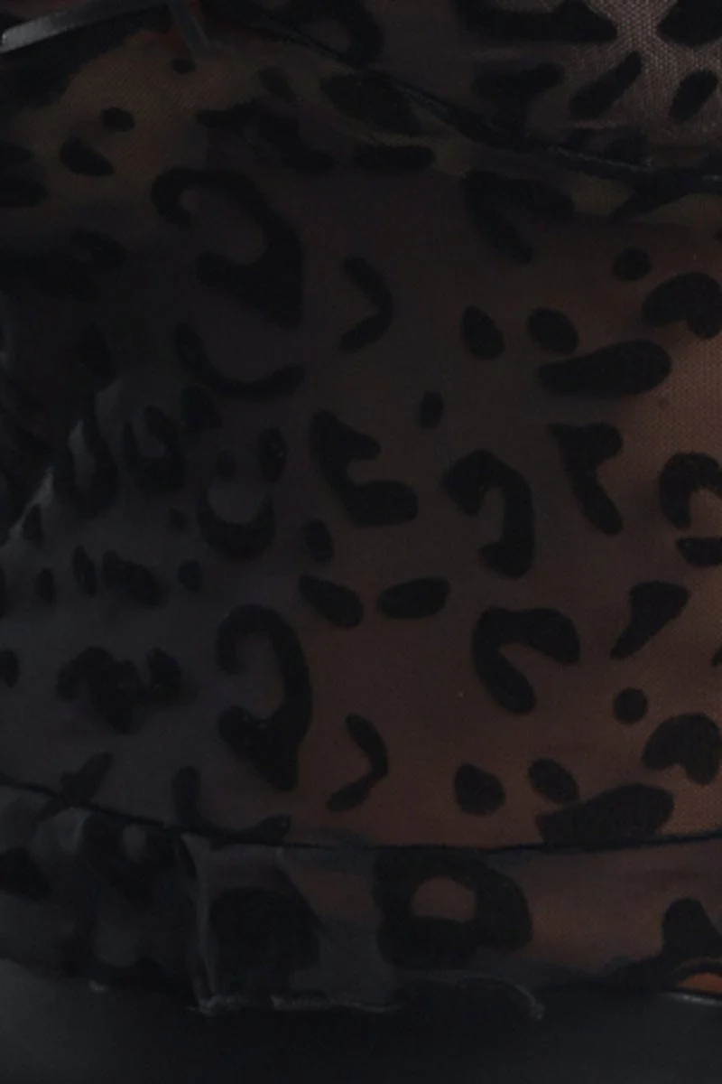 Black V Neckline Top Sleevless