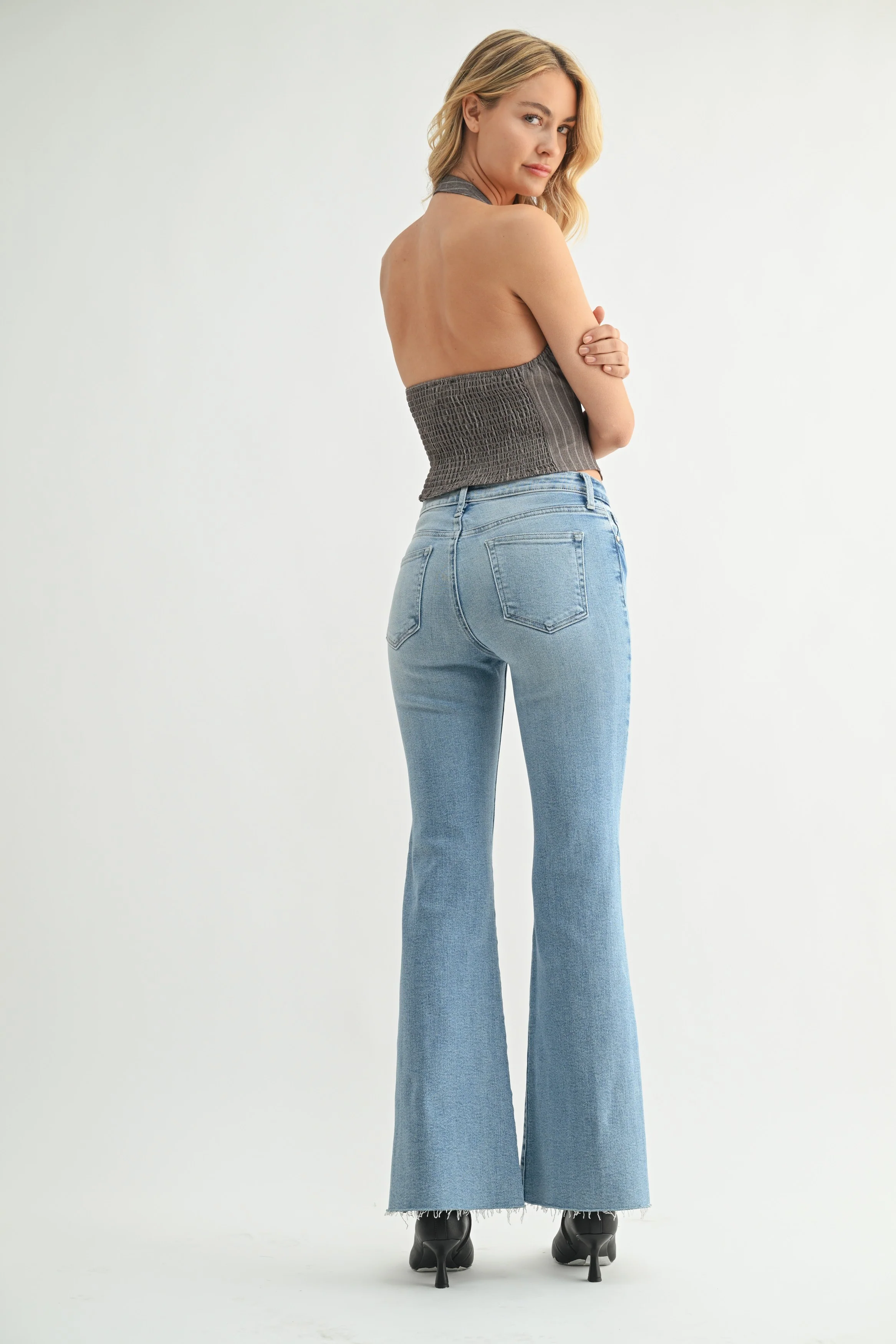 Sydney Mid Rise Straight Bootcut Jean in Light Wash