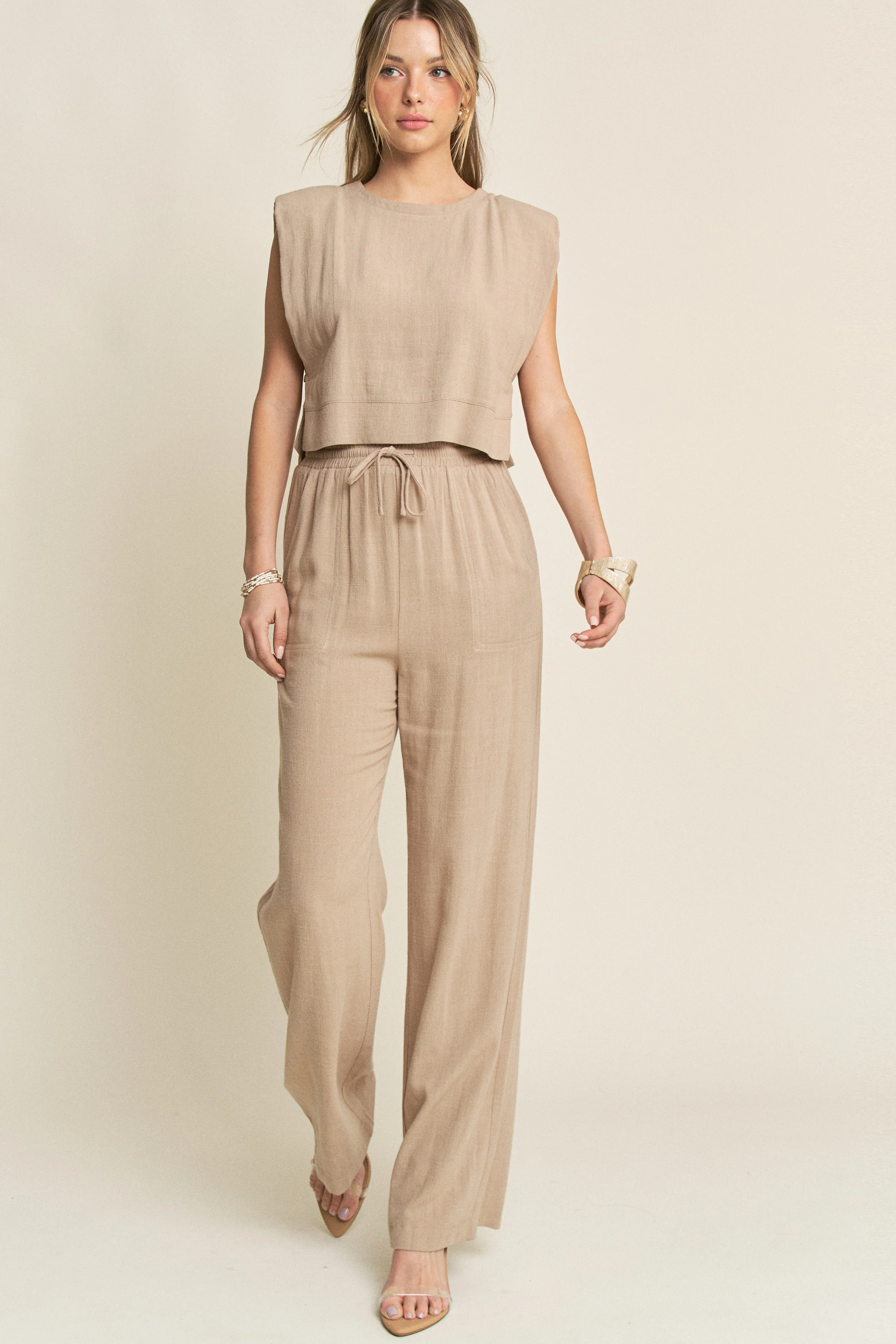 The Strand Linen Two Piece Set in Camel