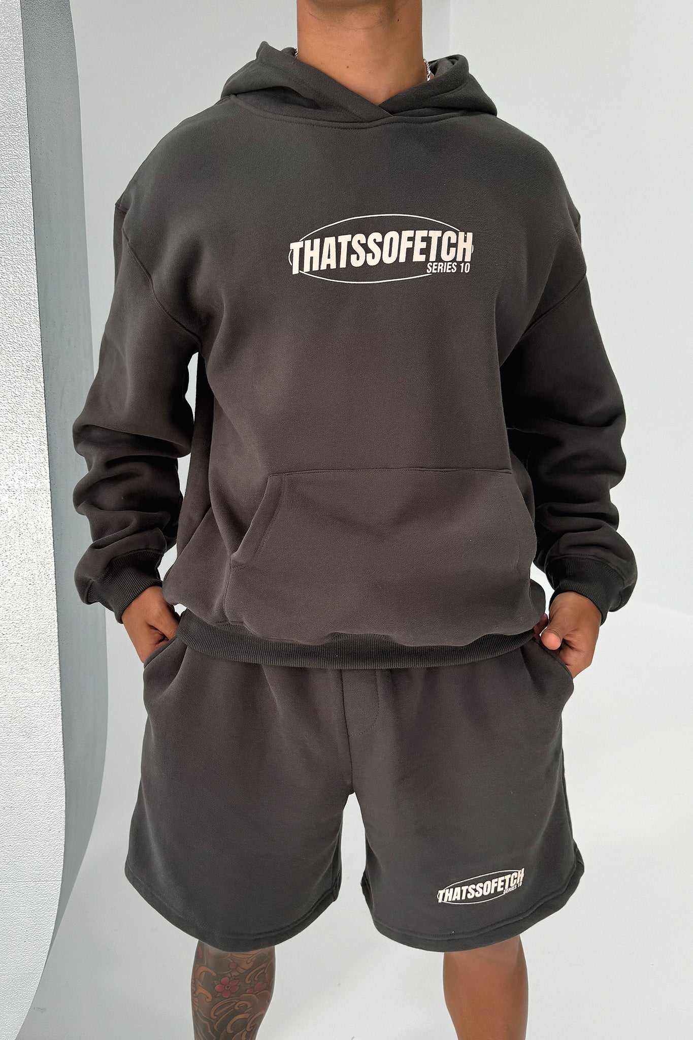 Series 10 3/4 Shorts - Charcoal