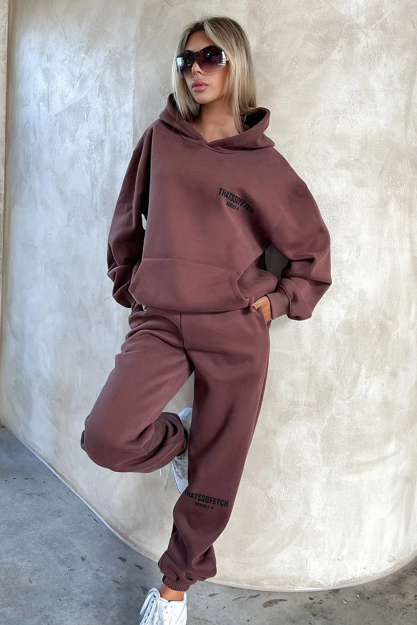 Series 6 Sweatpants - Brown