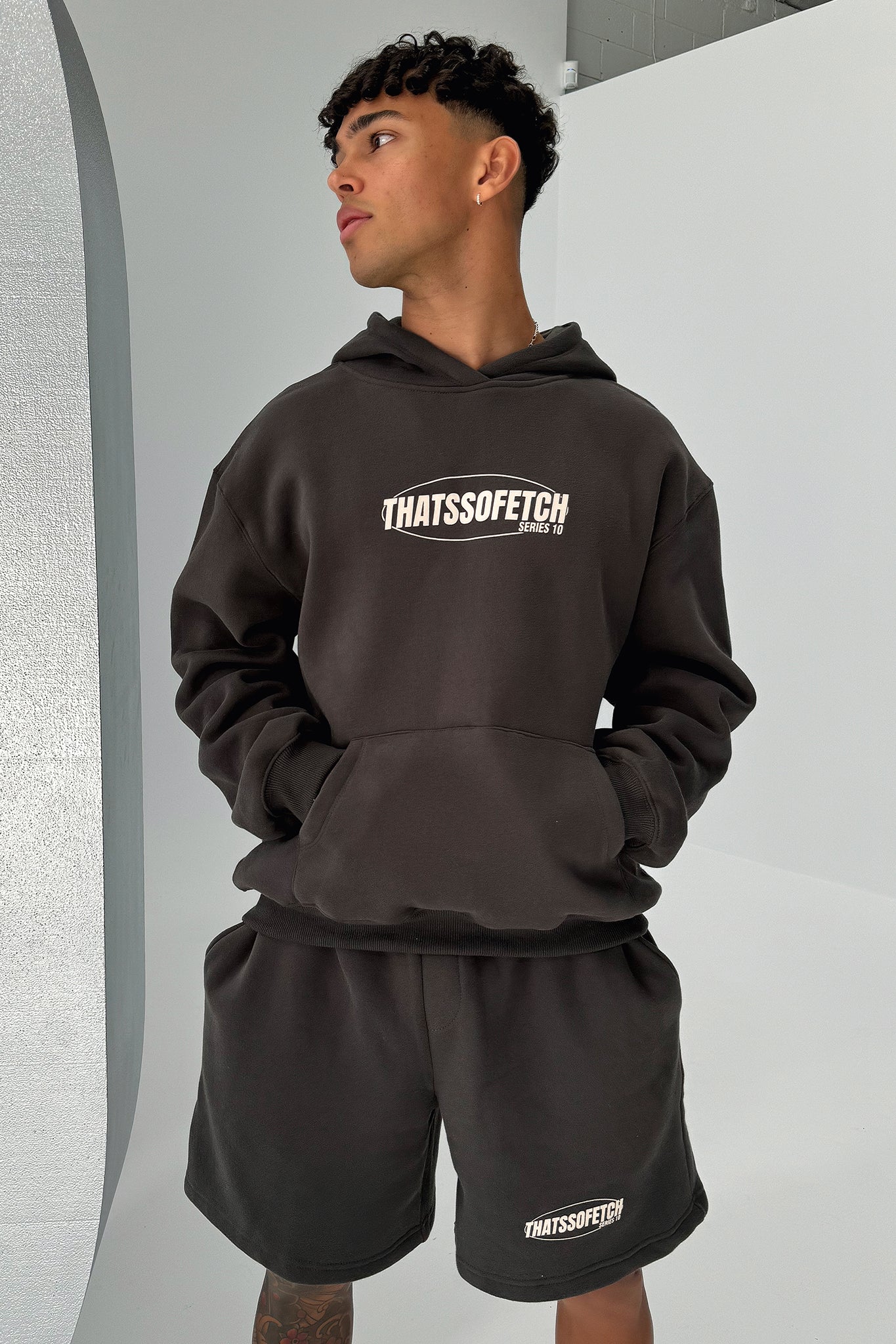 Series 10 3/4 Shorts - Charcoal