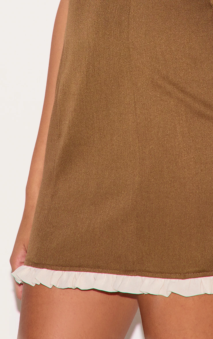 Brown Scoop Neck Frill Hem Bodycon Dress