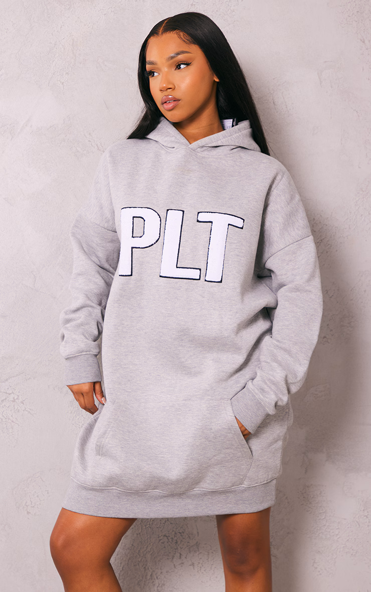 PRETTYLITTLETHING Grey Marl Borg Graphic Sweater Dress