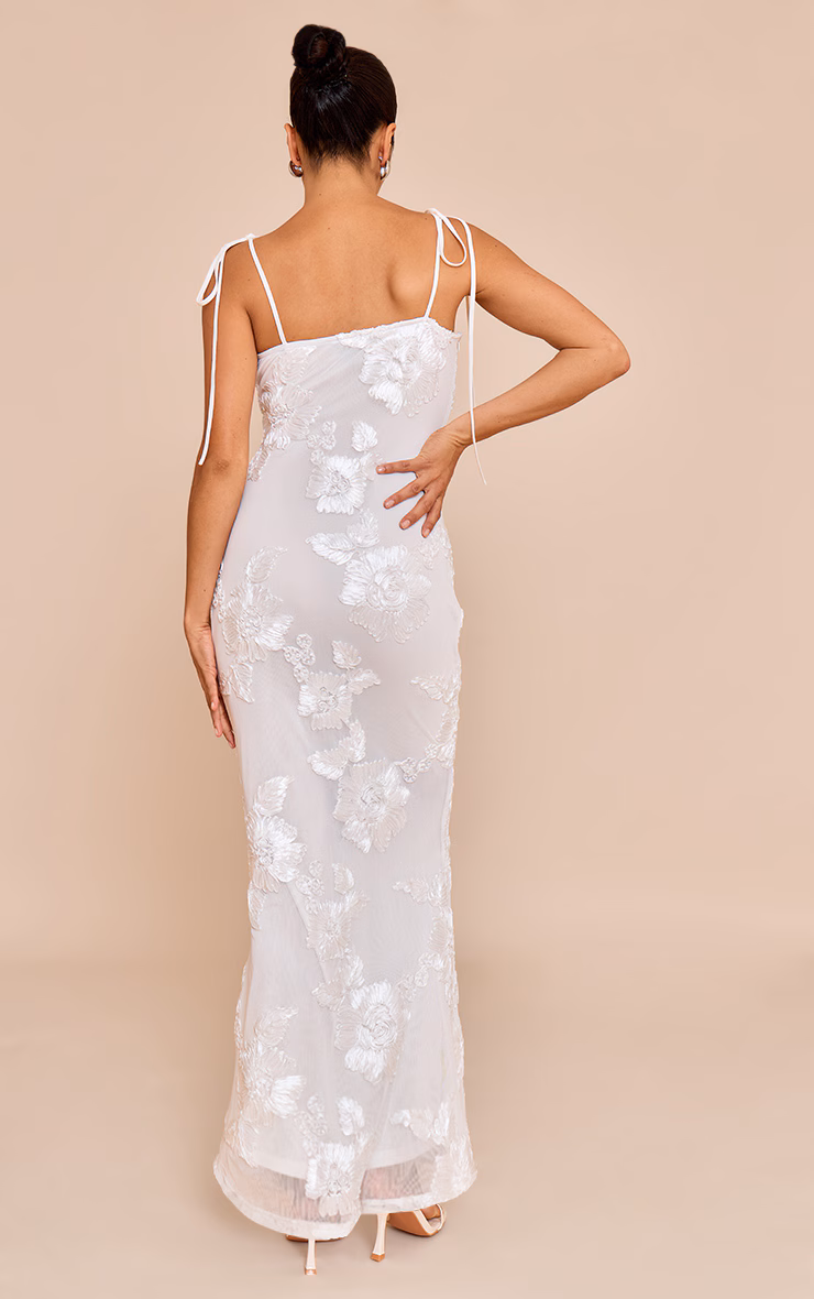 Petite White Flower Detail Maxi Dress